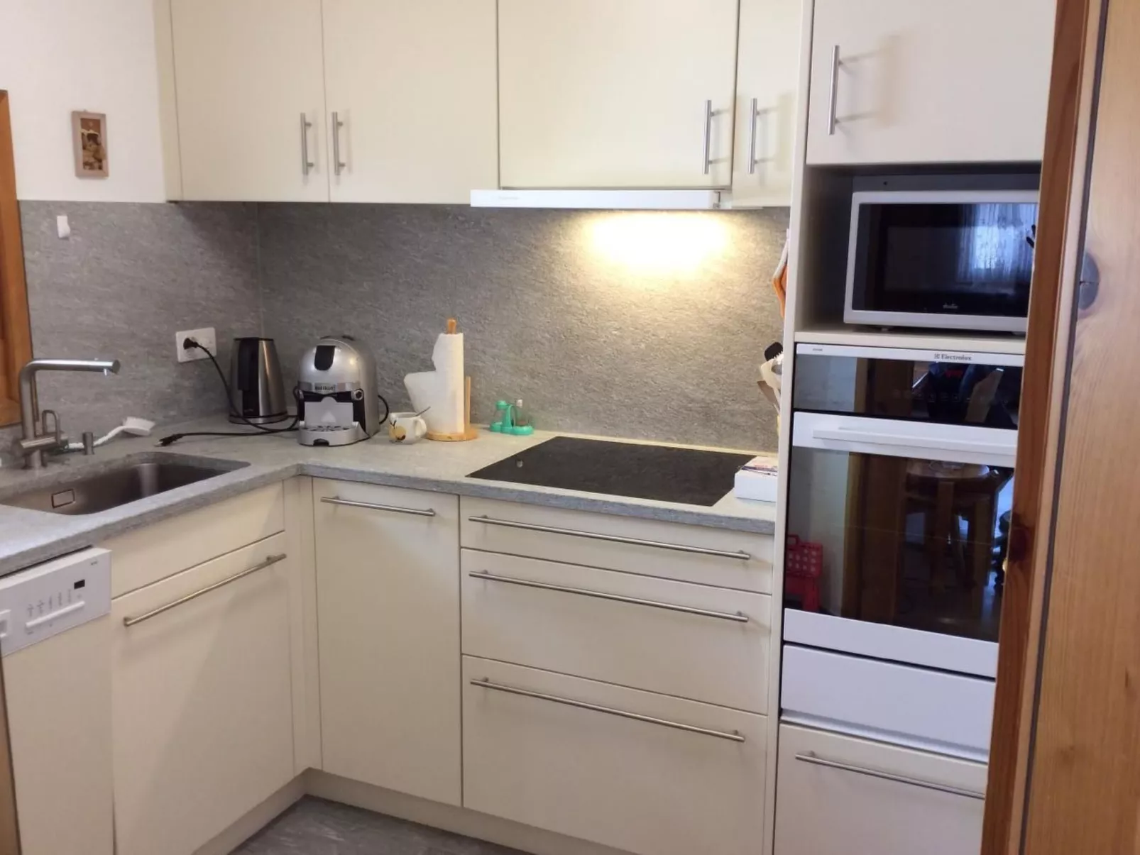 Via charels sur 8-Binnen