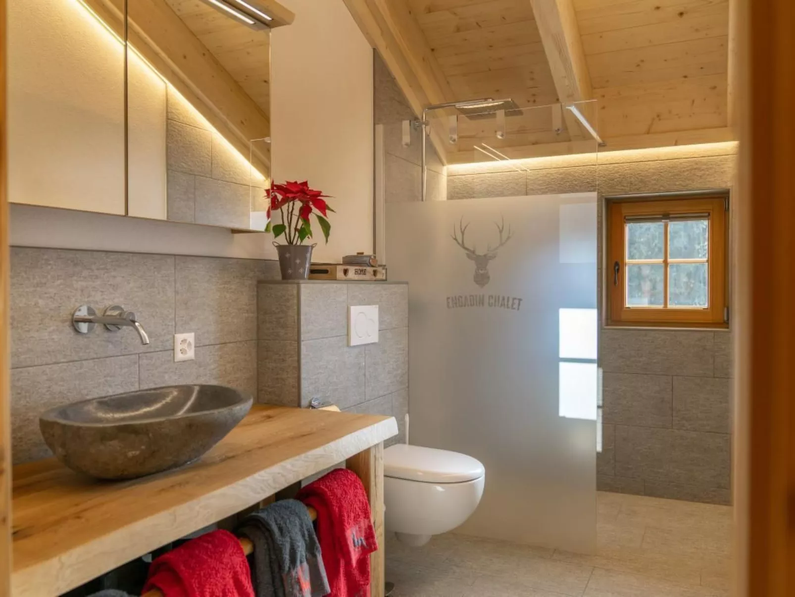 Engadin Chalet-Image-tags.info