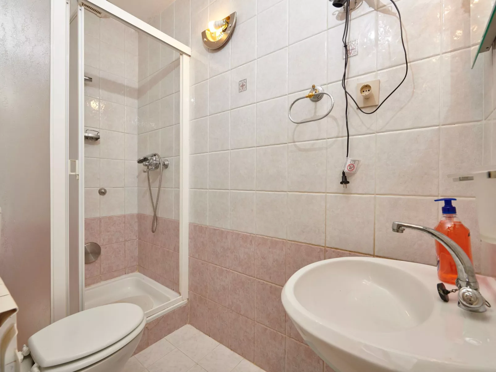 Villa Bastianich mit großem Garten und Pool-Binnen