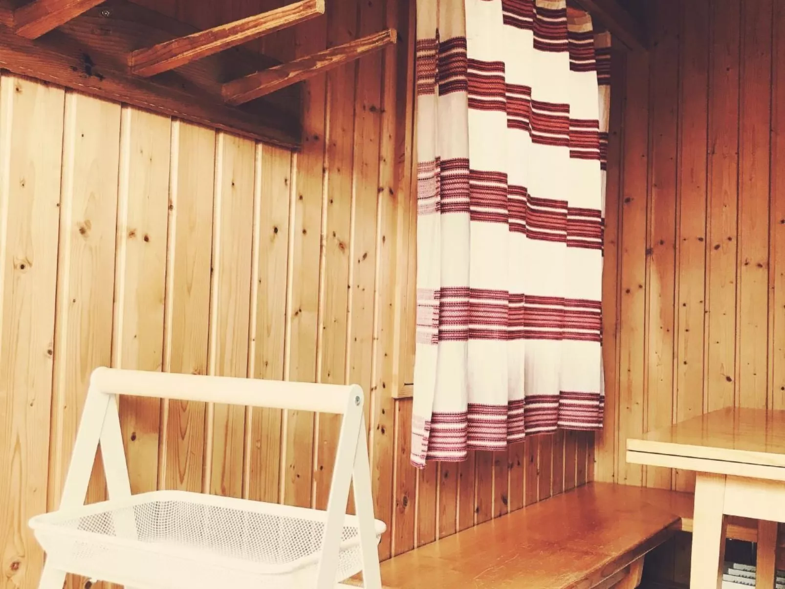 Haus "Nyfeler" Obergeschoss 4-Bettwohnung-Binnen