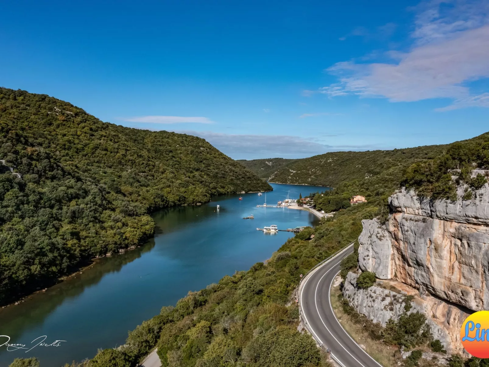 Villa Linet 8.-Buiten