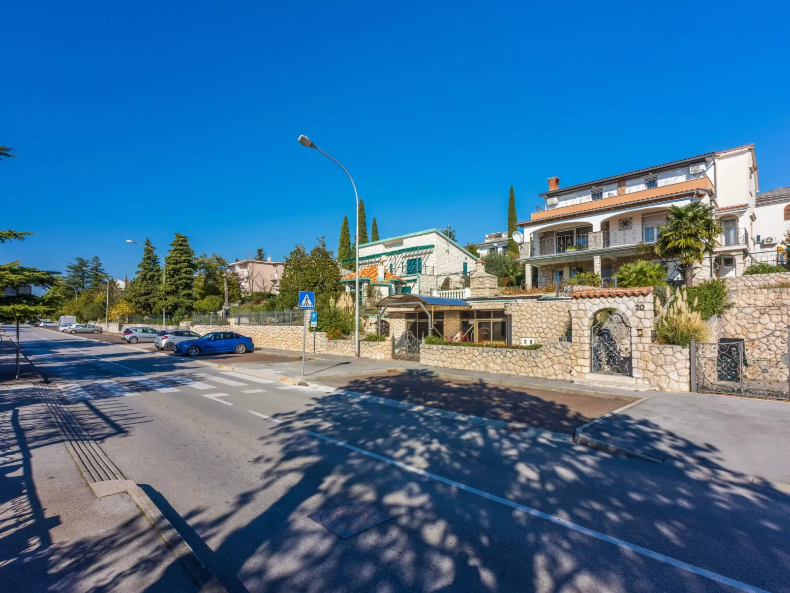 Appartement in Crikvenica mit Meerblick, Nähe Sandstrand-Buiten