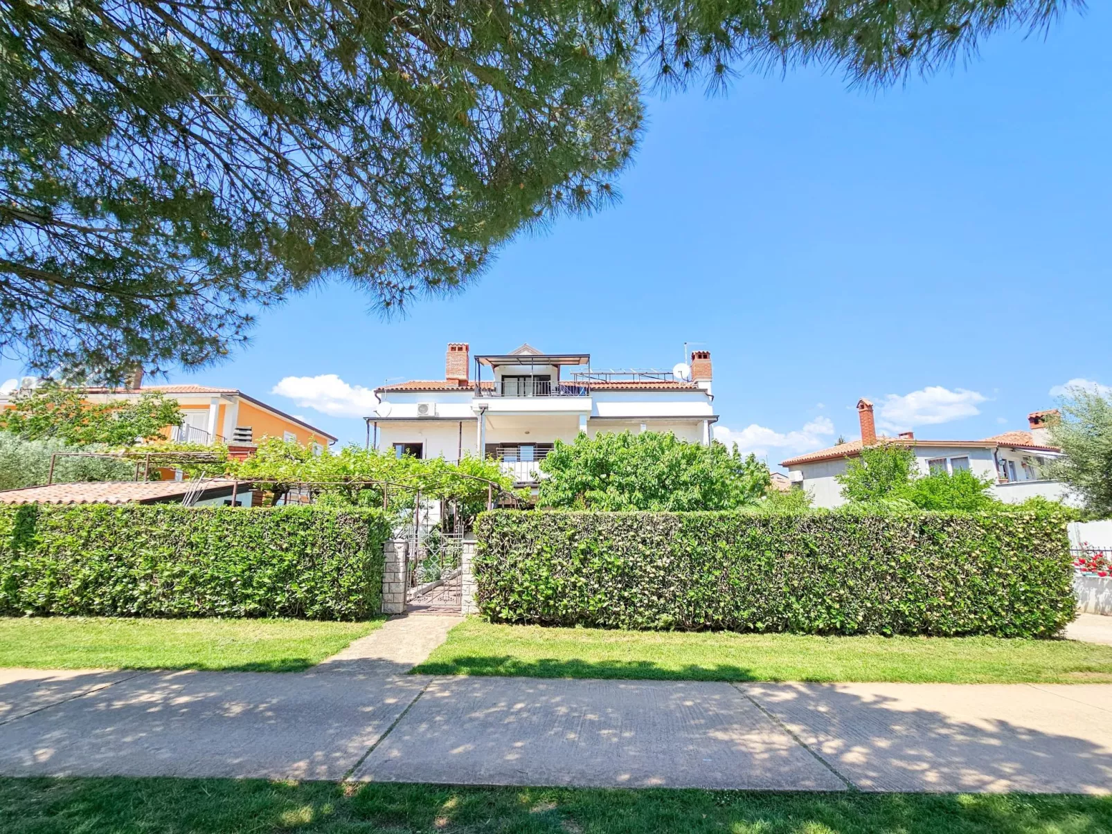 Für 4 Personen ca. 45 m&sup2; in Novigrad, Adriaküste Kroatien (Westküste von I-Binnen