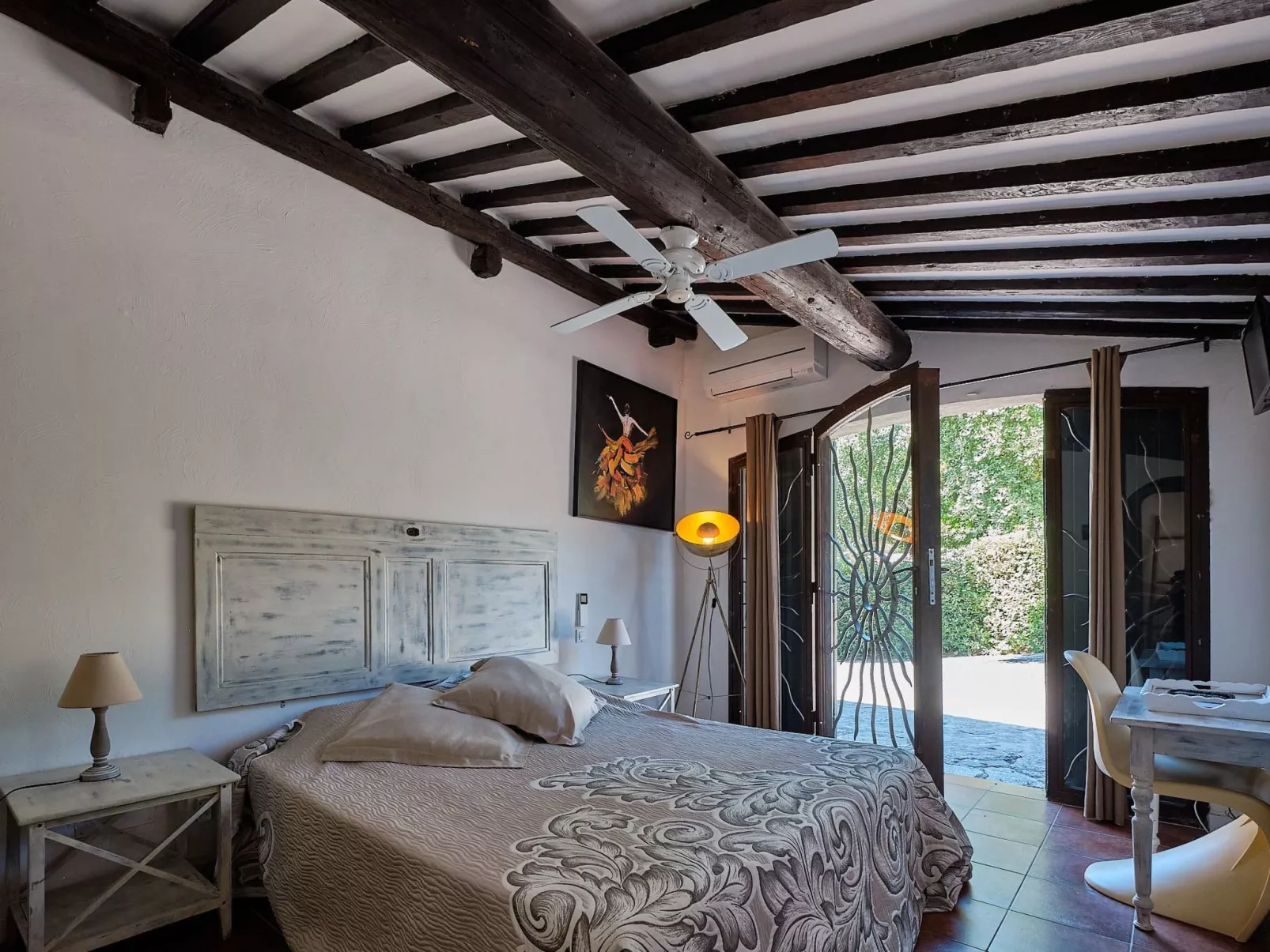 Herrliche Villa mit Meerblick, Pool, 400m vom Meer entfernt-Binnen