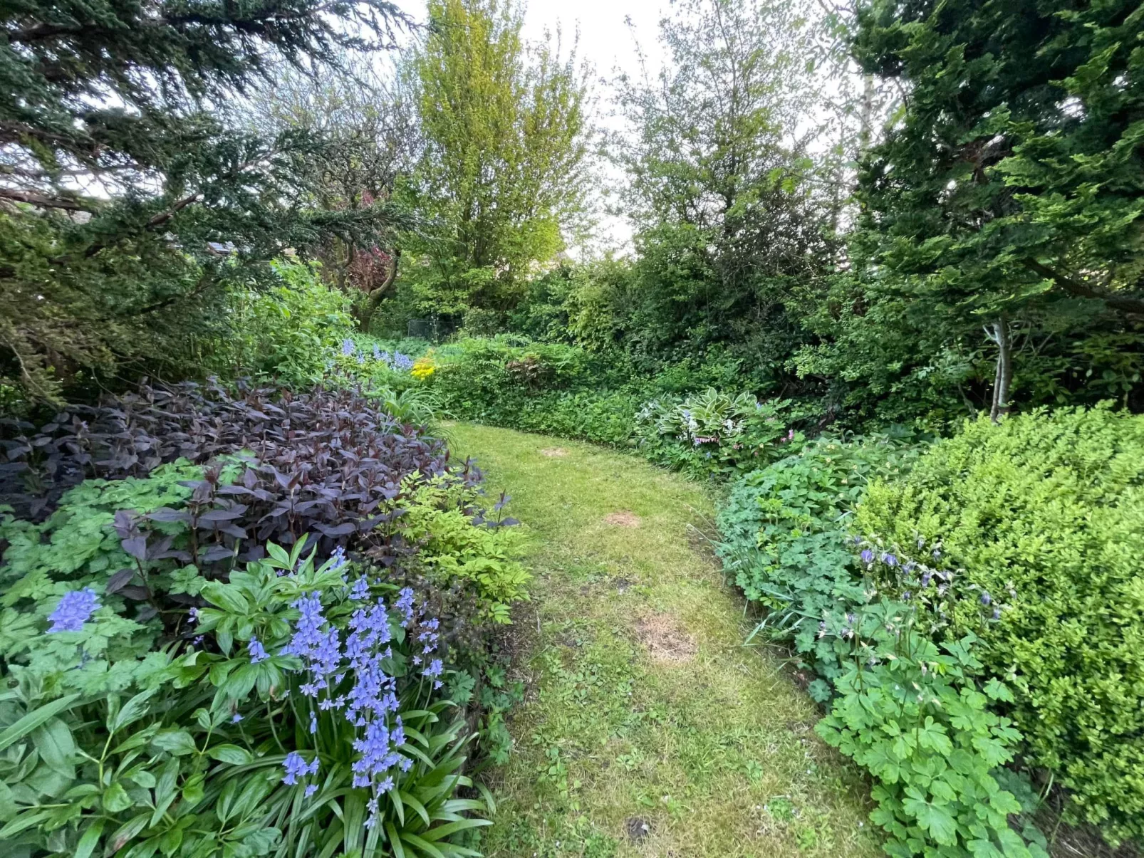 Apfel-Häuschen-Buiten