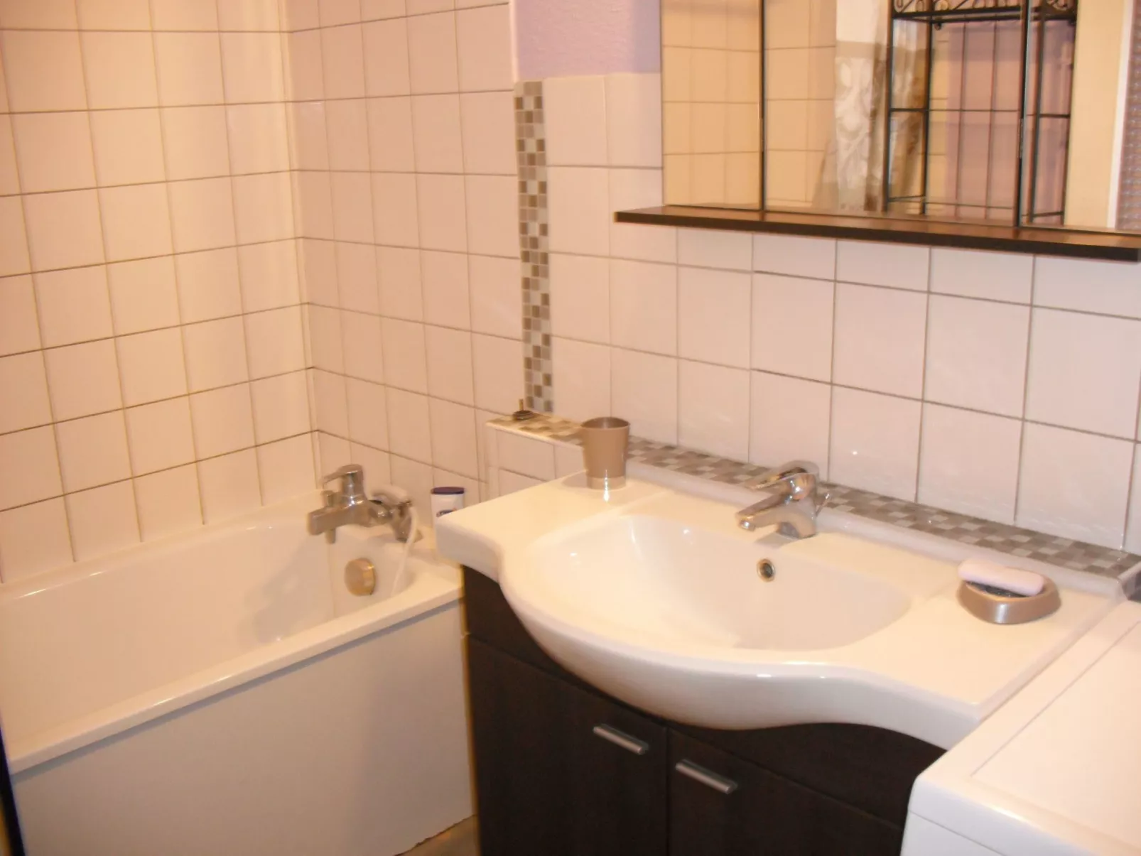 Aufenthalt für einige Nächte in Dijon-Binnen