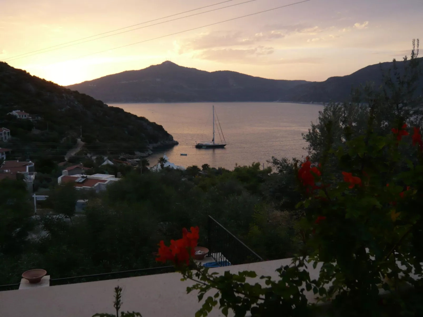 Ferienvilla Amare mit privatem Pool und Meerblick-Buiten