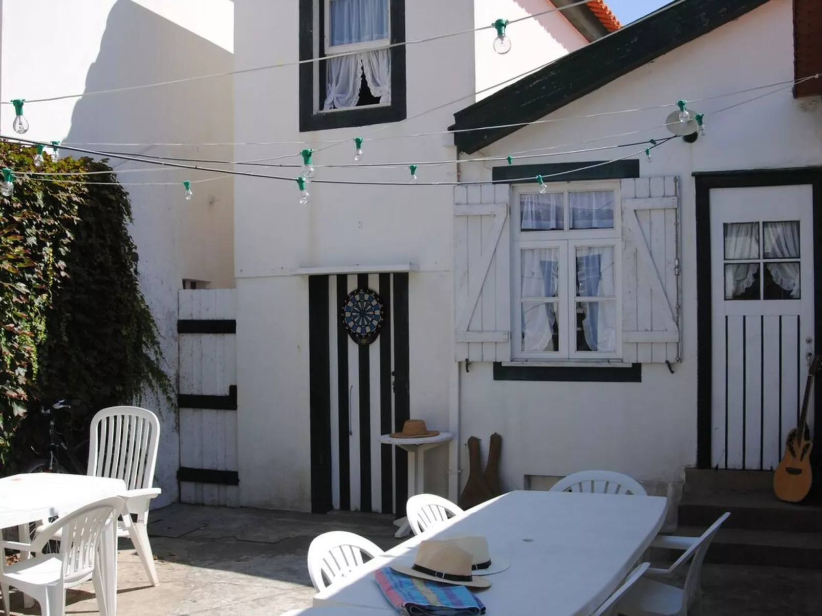 Großmutters Scheune-Buiten