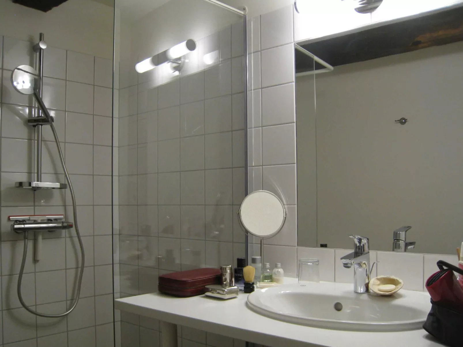 Bévau: Frankreich erleben mit Bio-Frühstück und täglichem Putz-Service-Binnen