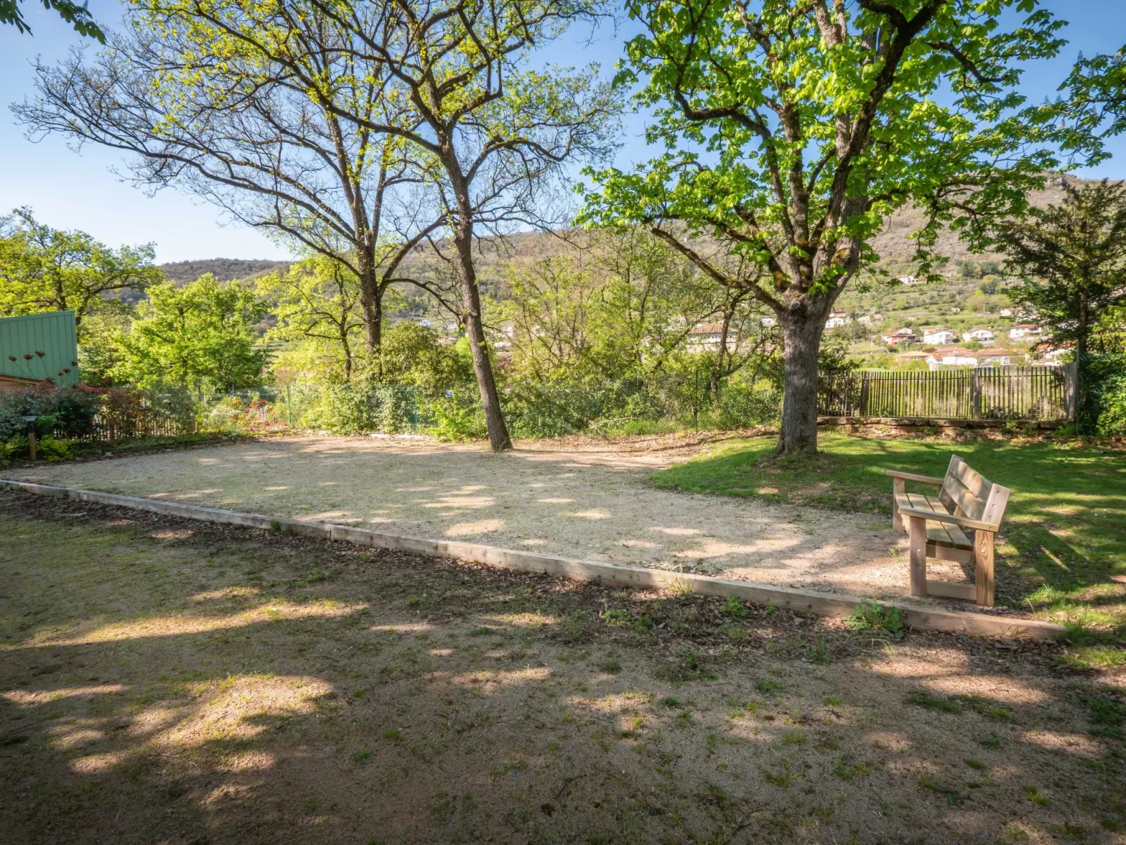 Ecolodge 4 pers mit Spa-Buiten