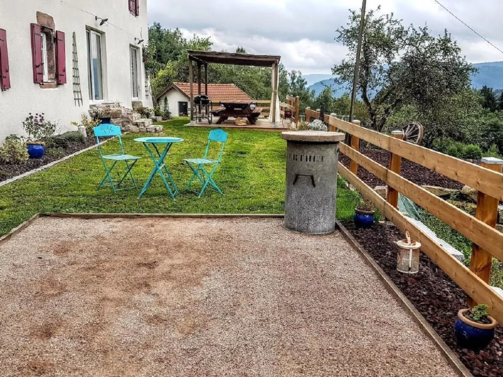 Le Pré des Biches-Buiten