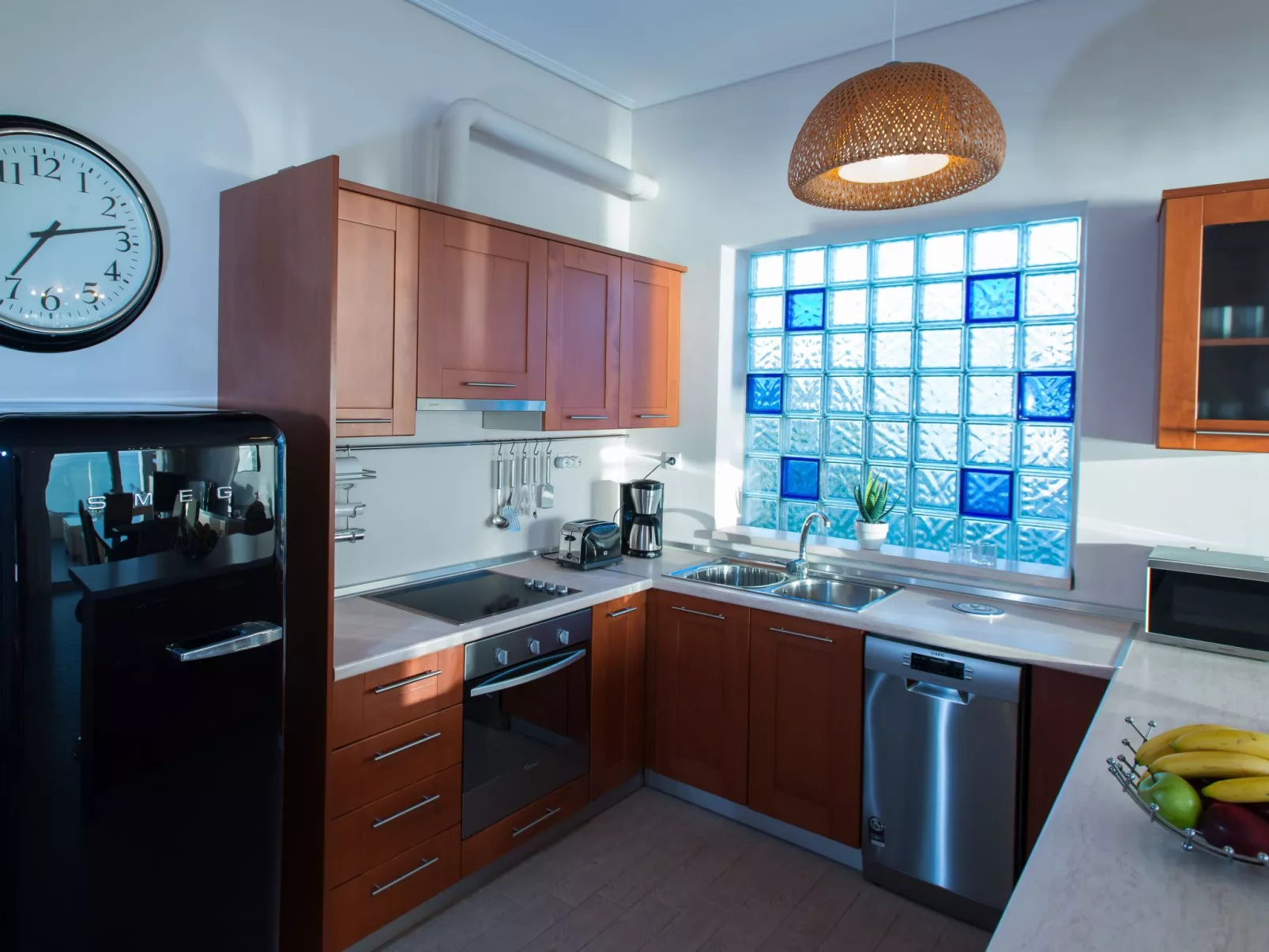 Diamante beachfront suite B-Binnen