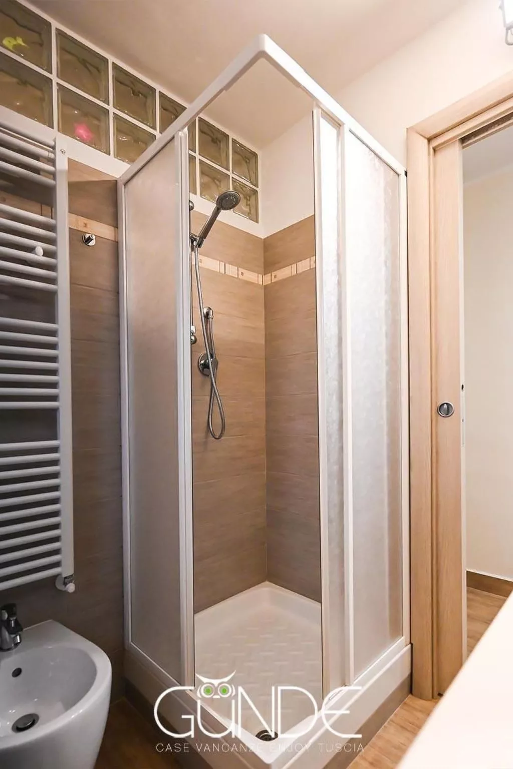 Verne's Haus - La Casa di Verne-Image-tags.info