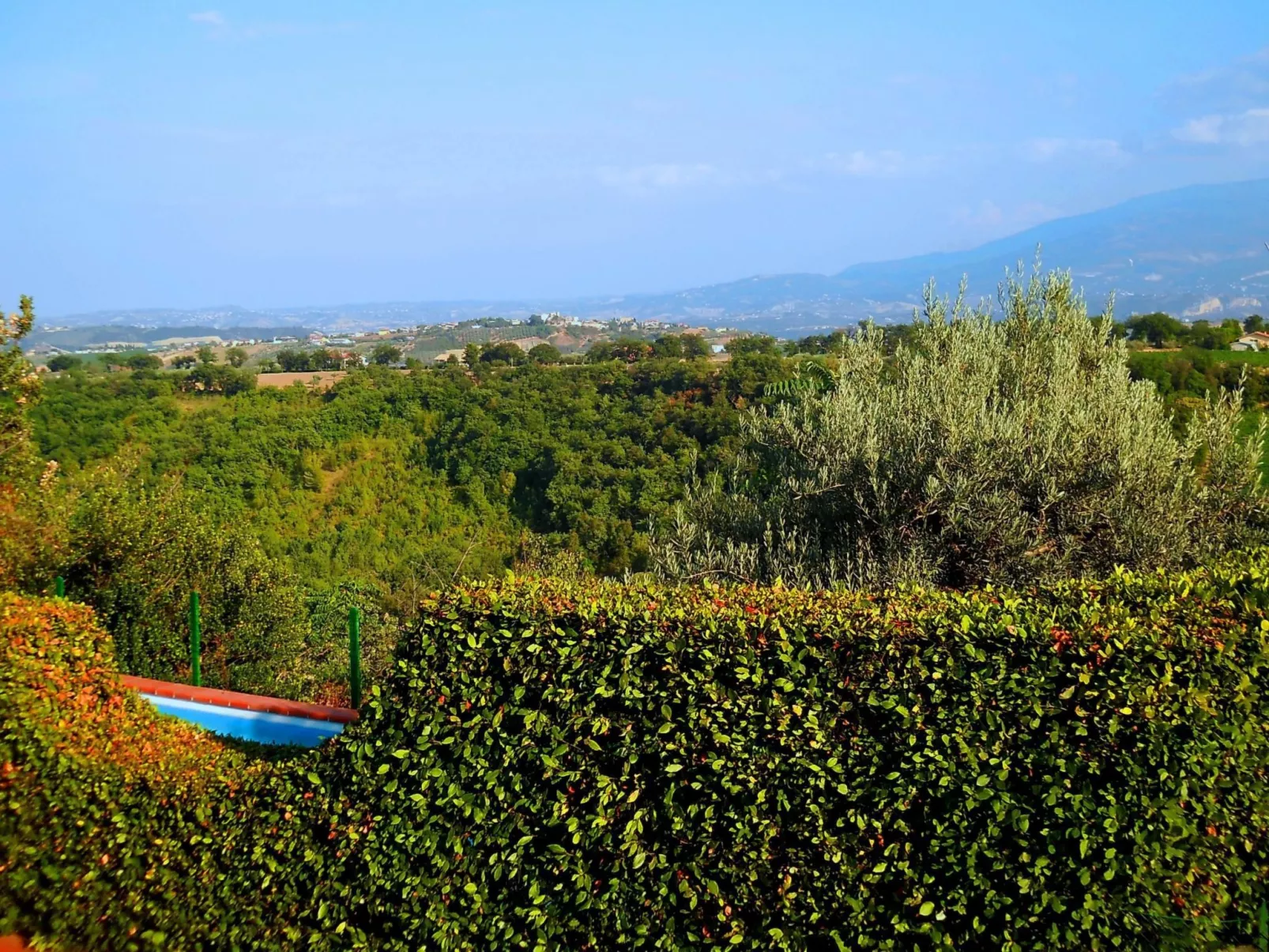 Wohnung mit Privatparkplatz und Panoramablick-Buiten