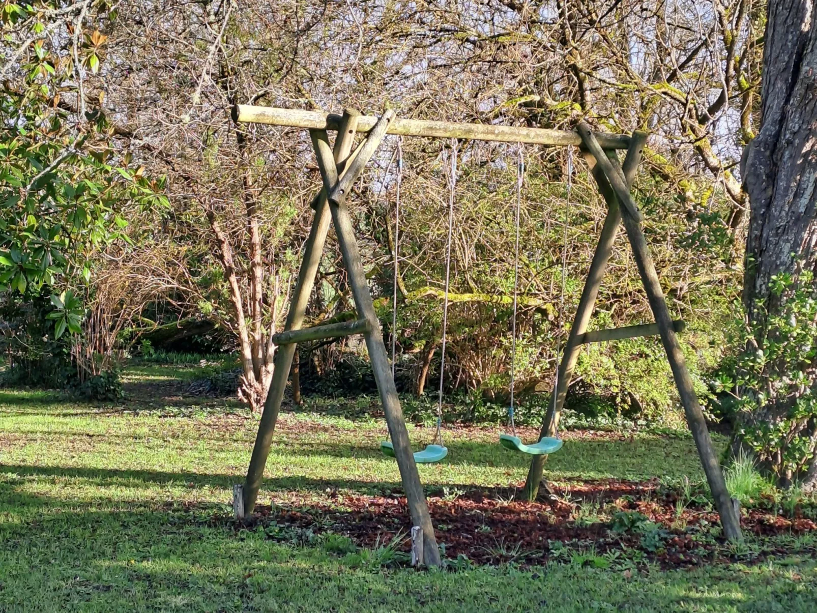 Der Pavillon - im Park des Schlosses Lescaut-Buiten