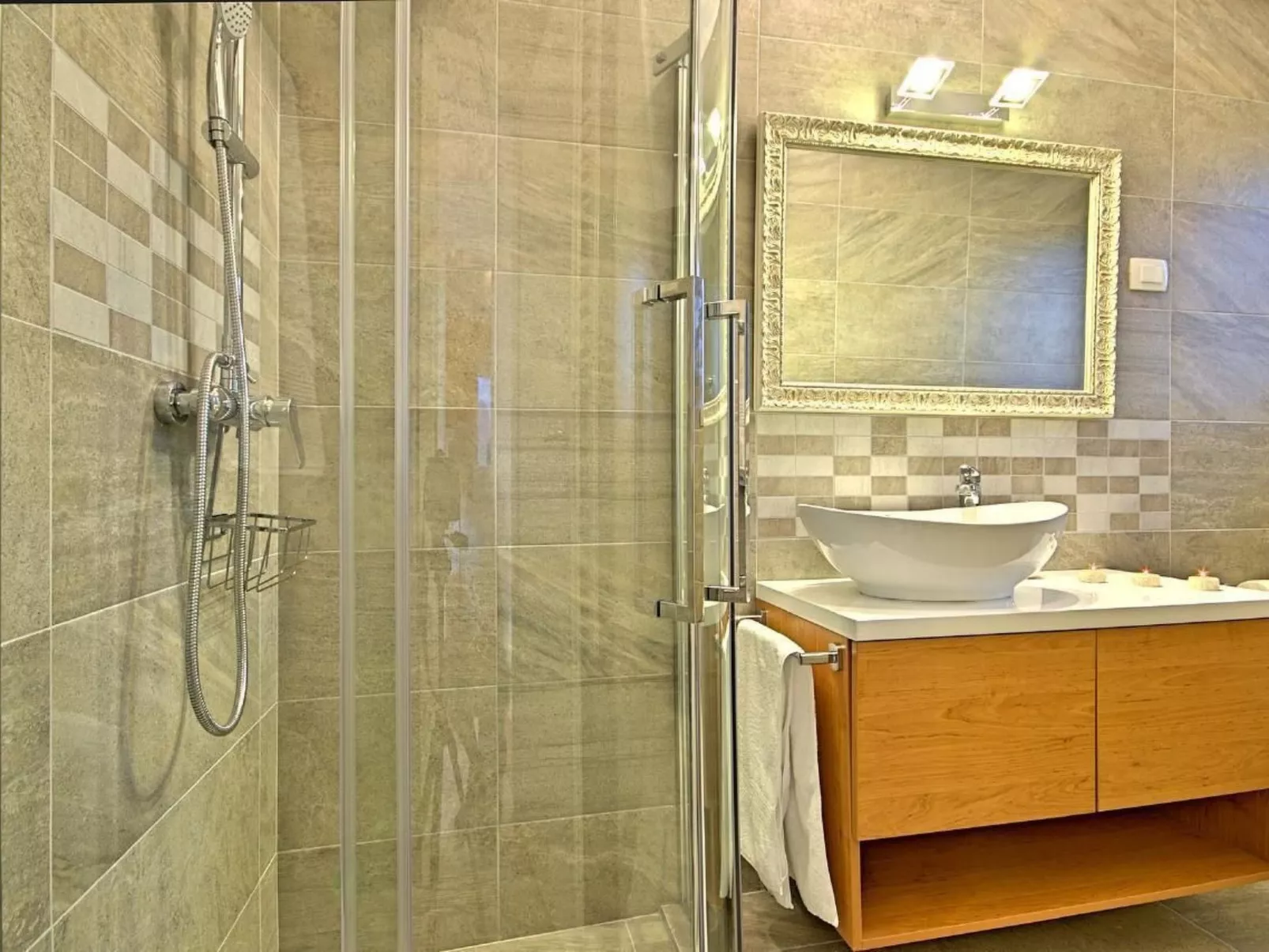 Villa Barbara-Binnen