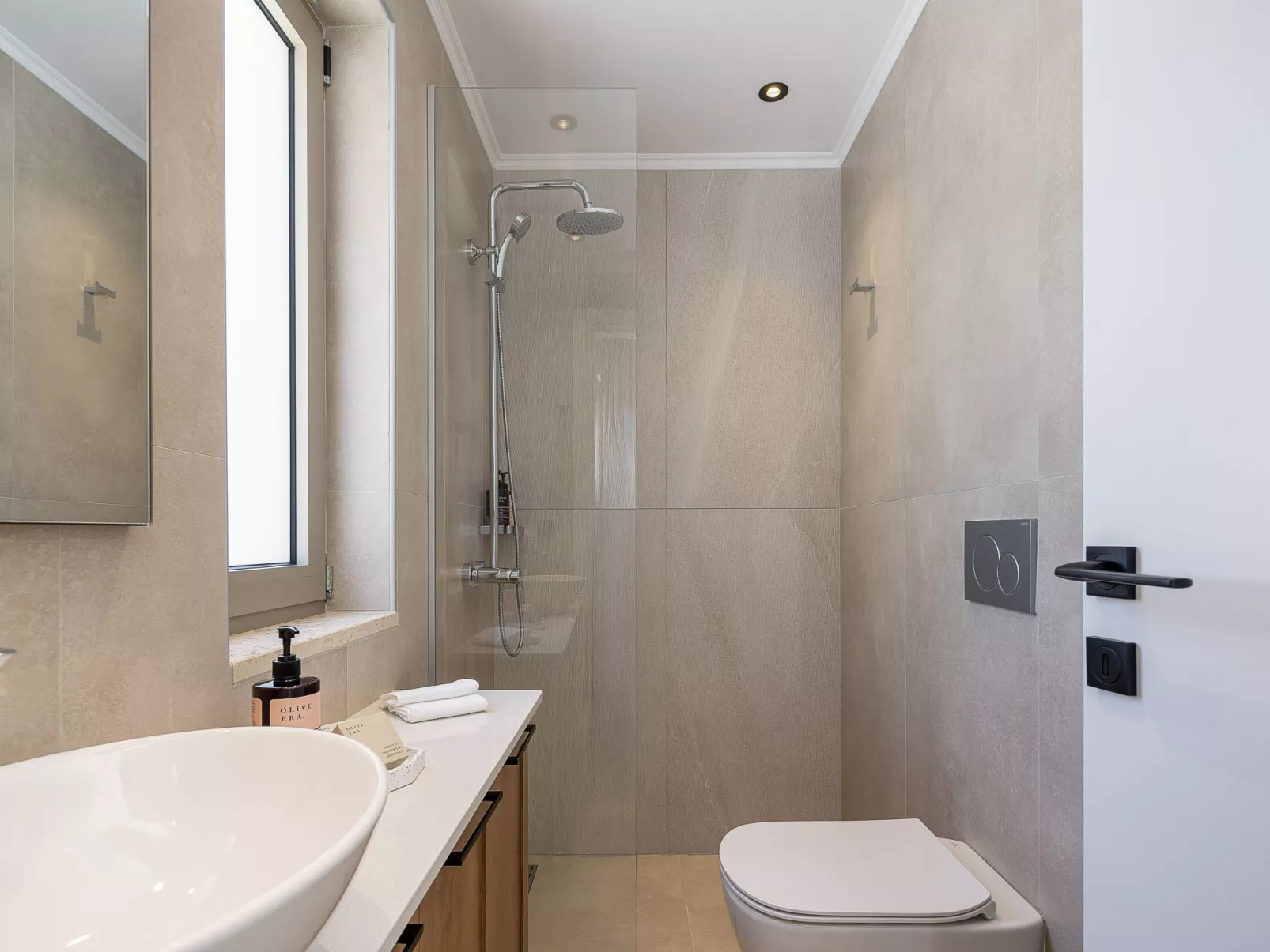 Imbros Villa I -''Gratis''BeheizterPool und Ruhe-Binnen