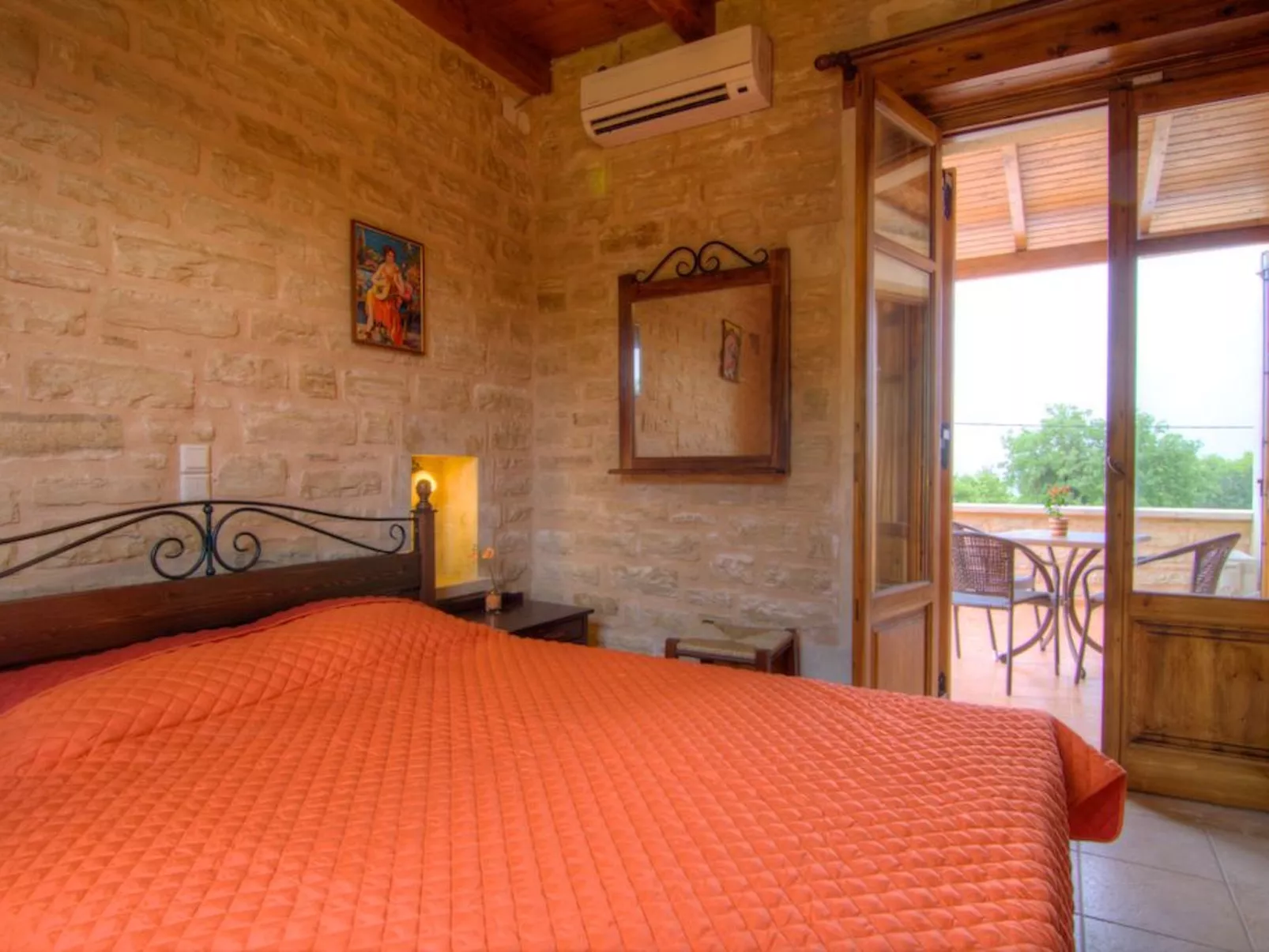 Traditionelle Steinvilla Phaedra in Strandnähe-Image-tags.info