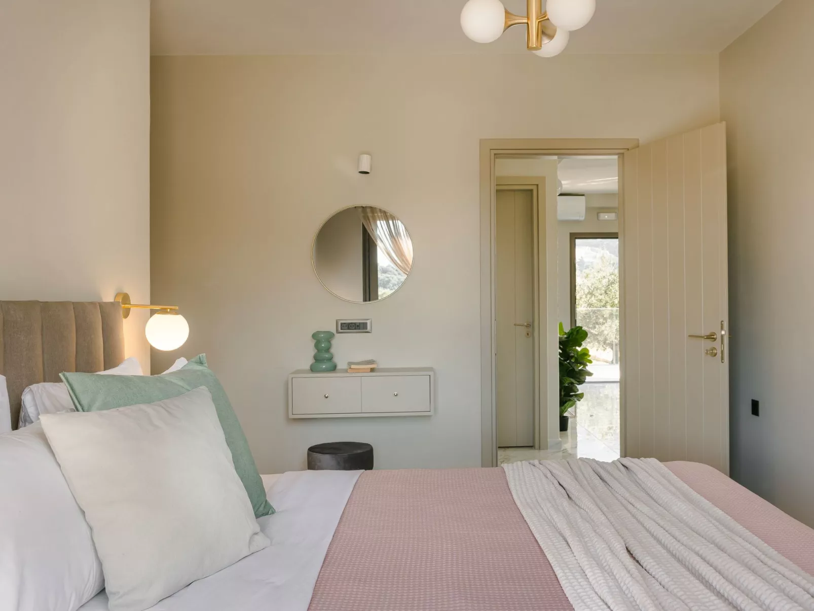 Villa Oro von Agathera-Image-tags.info