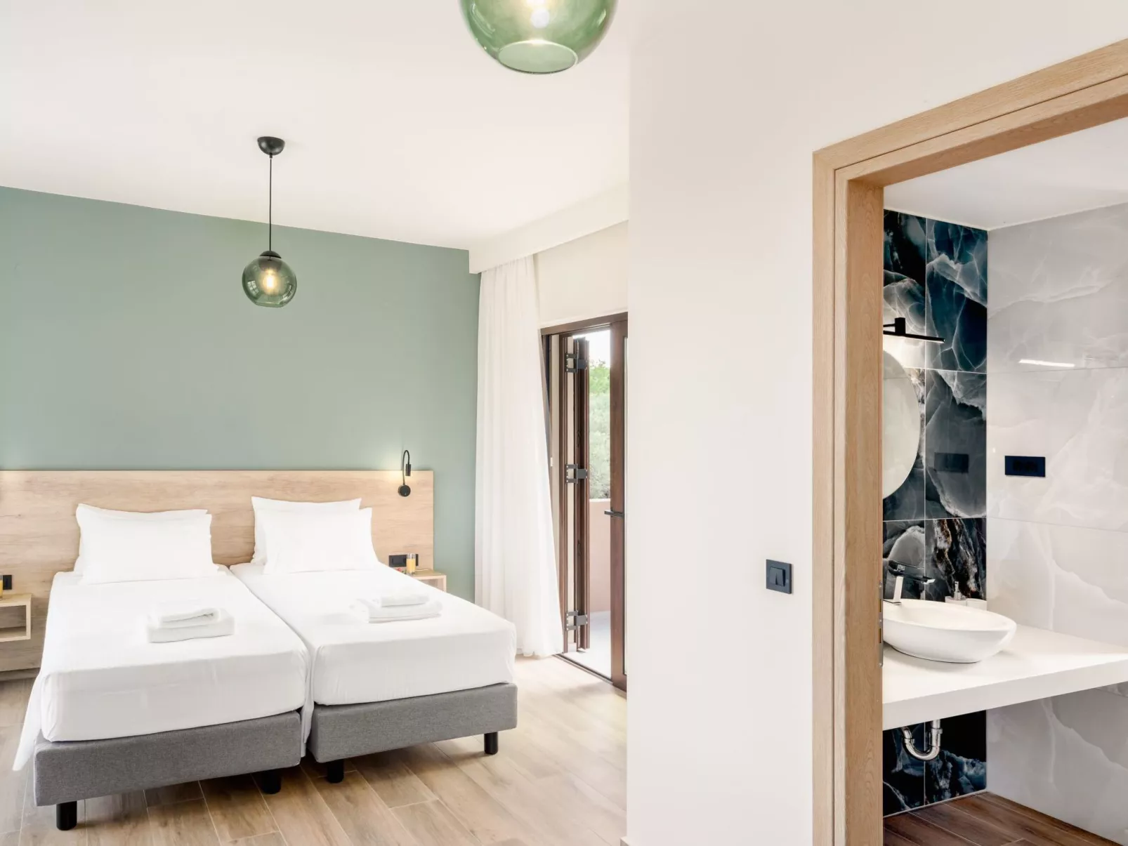 Villa Alya I "Beheizter" Pool, Luxus und Meerblick-Image-tags.info