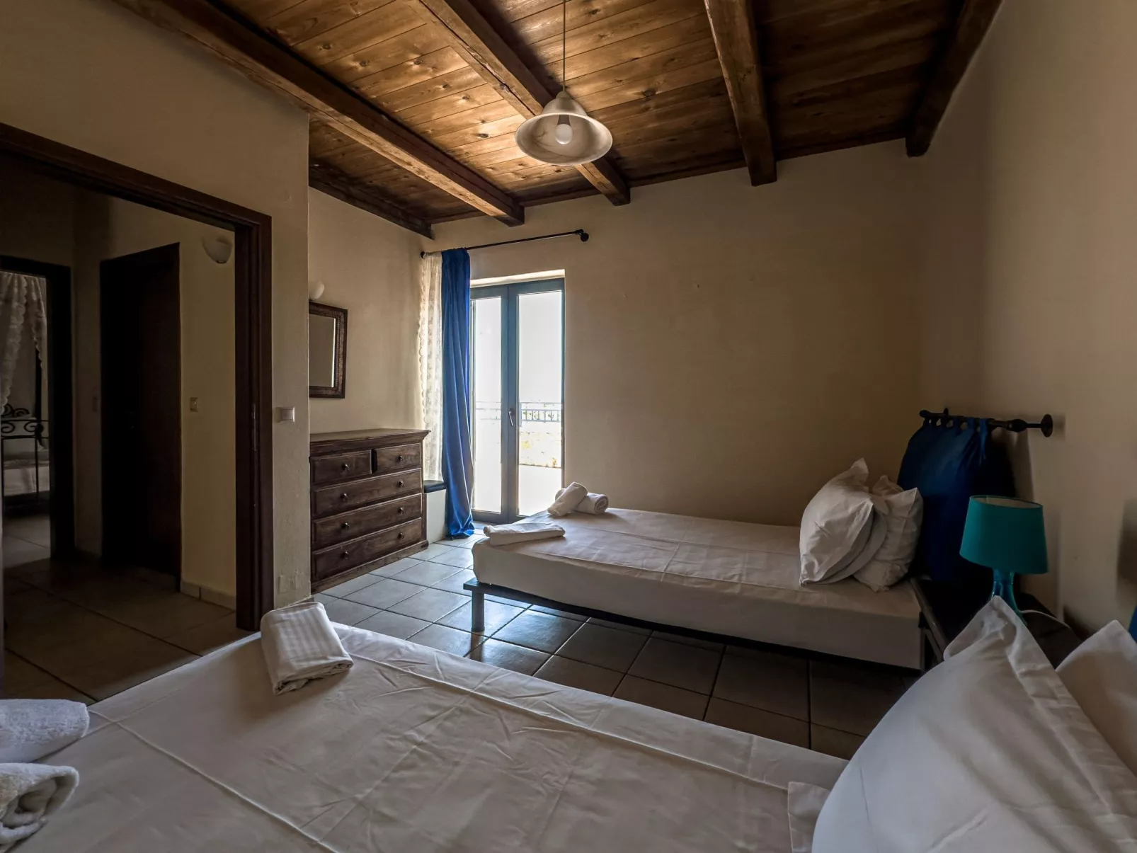 Niriides Villas_Nisso_ 2-Schlafzimmer privater Pool-Binnen