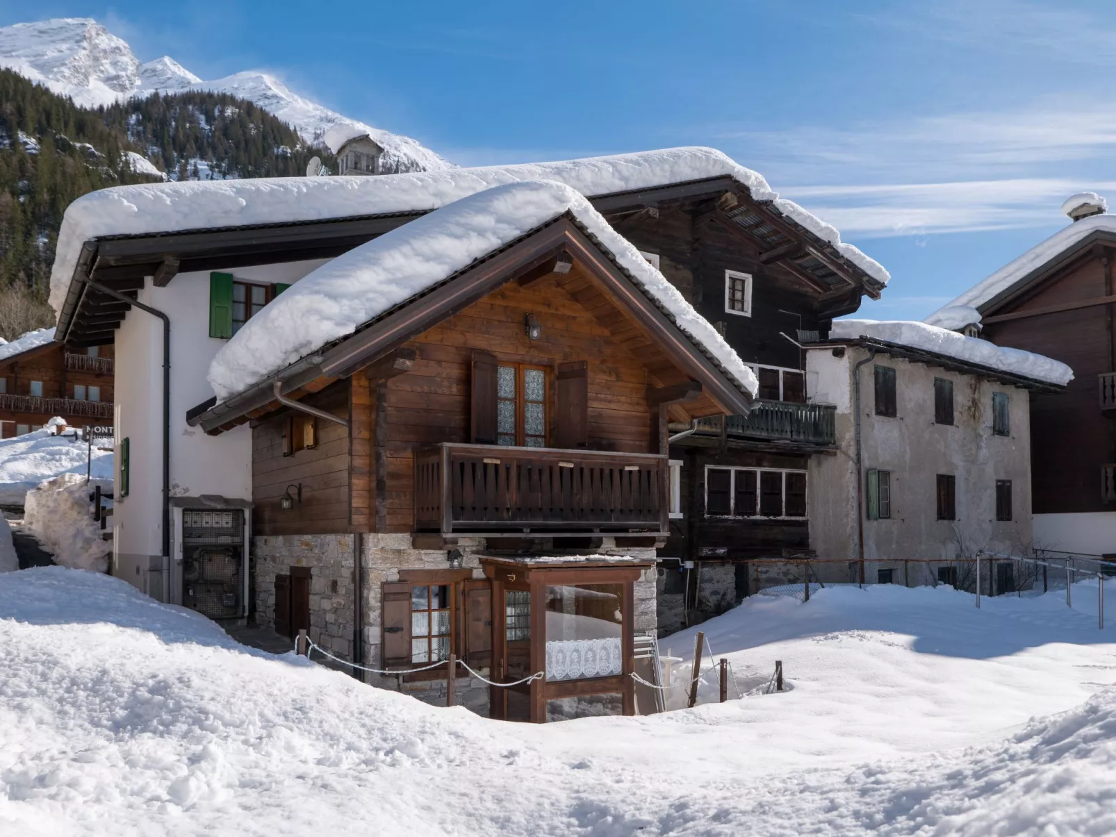 Wohnung im Dorfzentrum Ronco 3-Buiten