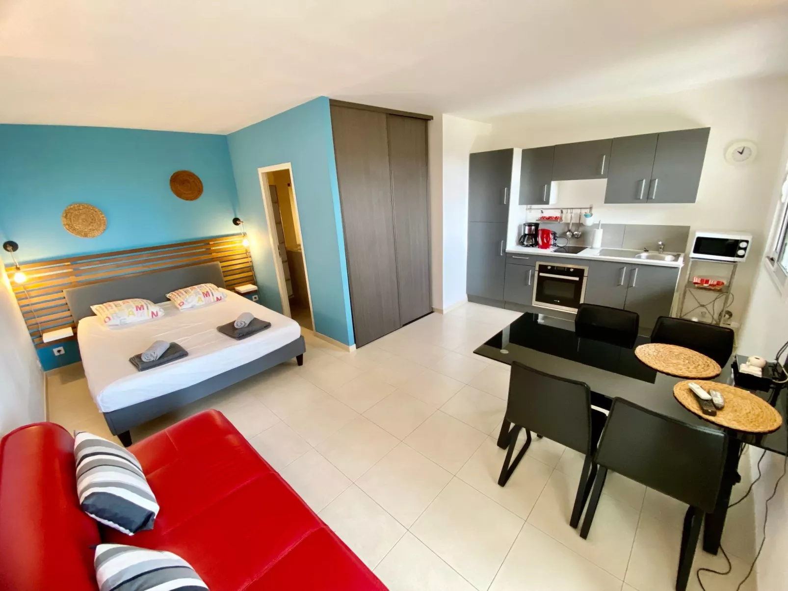 Ferienvilla mit Pool Infinity-Binnen