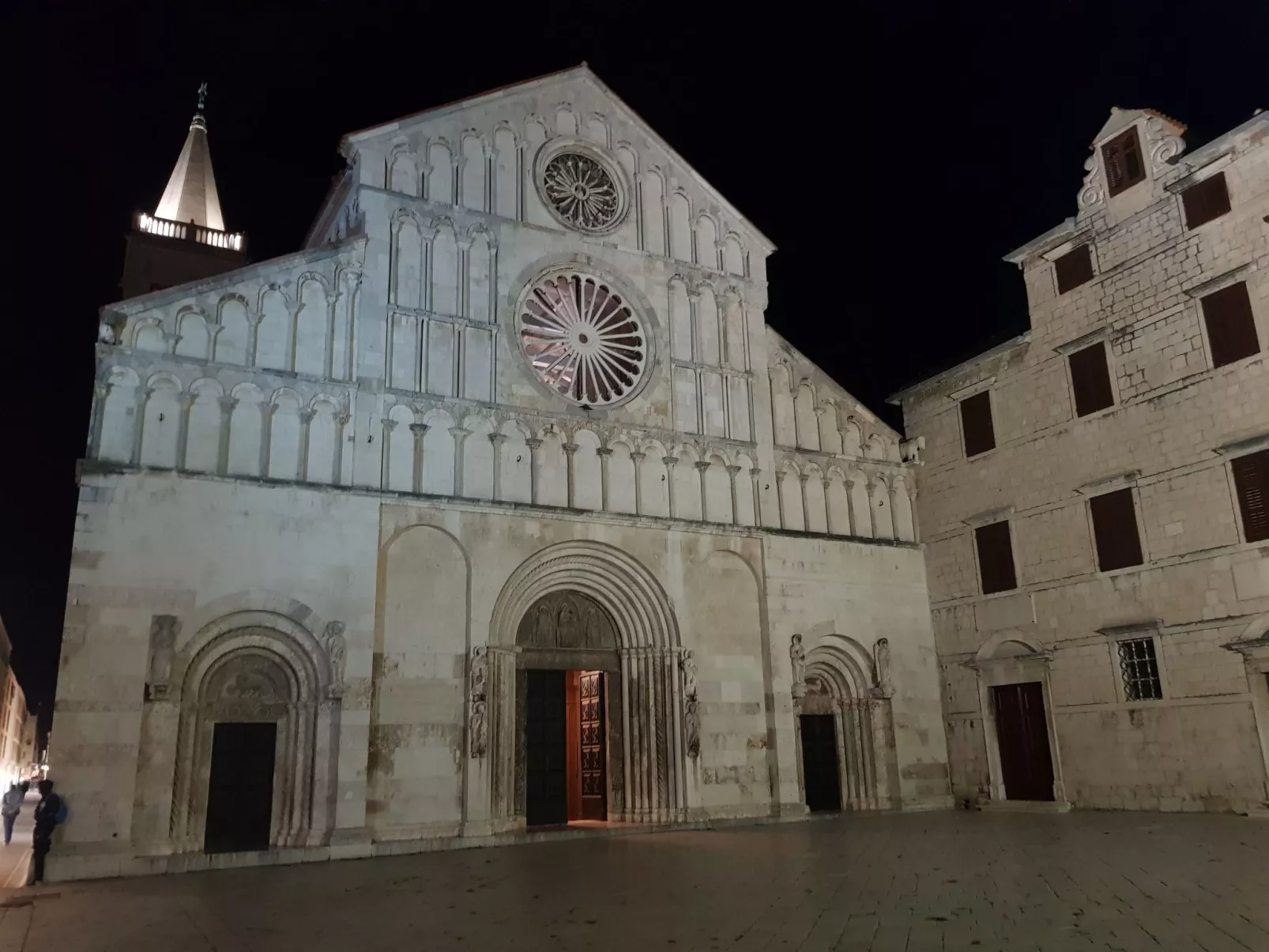 Apartment Leonardo-Buiten