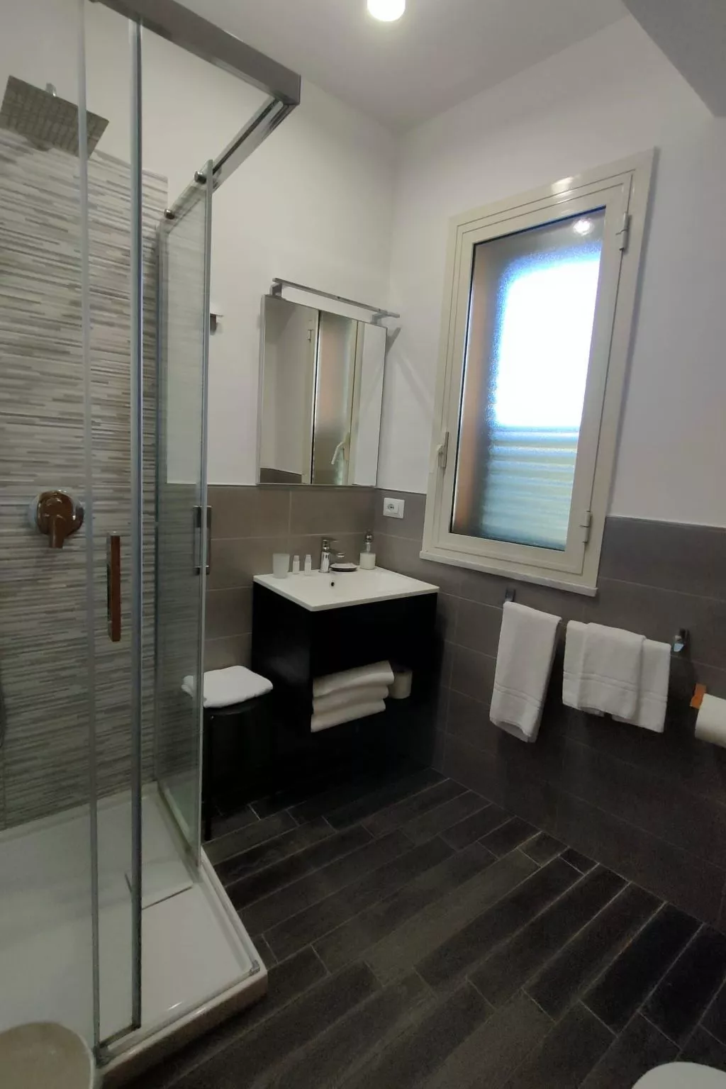 Wohnung für 6 Personen, mit großer Terrasse und Meerblick-Binnen