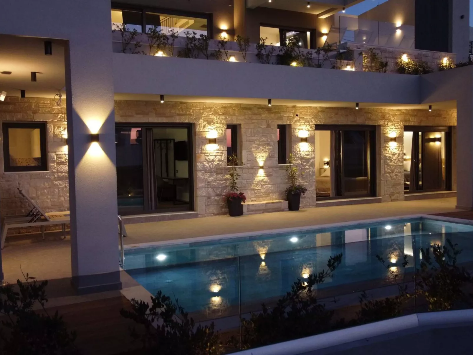 Villa Luna - 100m zum Meer und ''Free'' Beheizter Pool-Image-tags.info