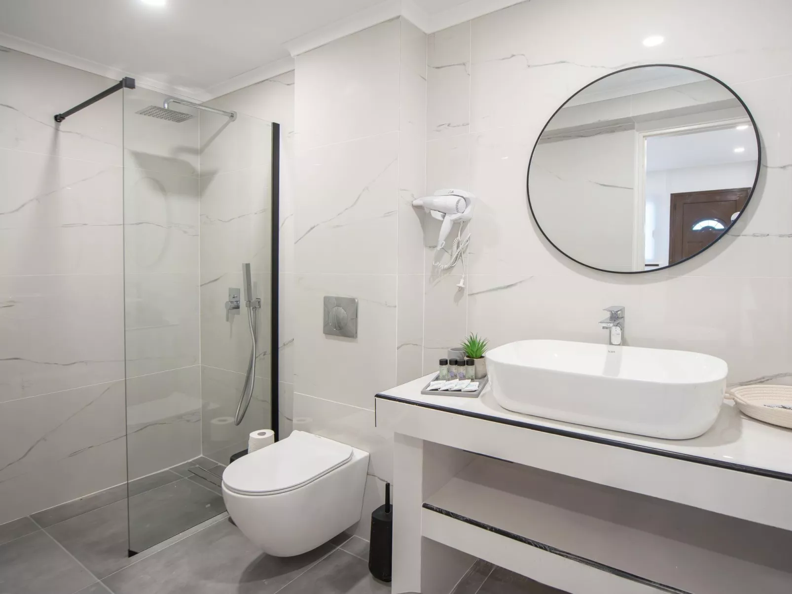 Blue Di Mare Villen-Wohnung 3-Binnen