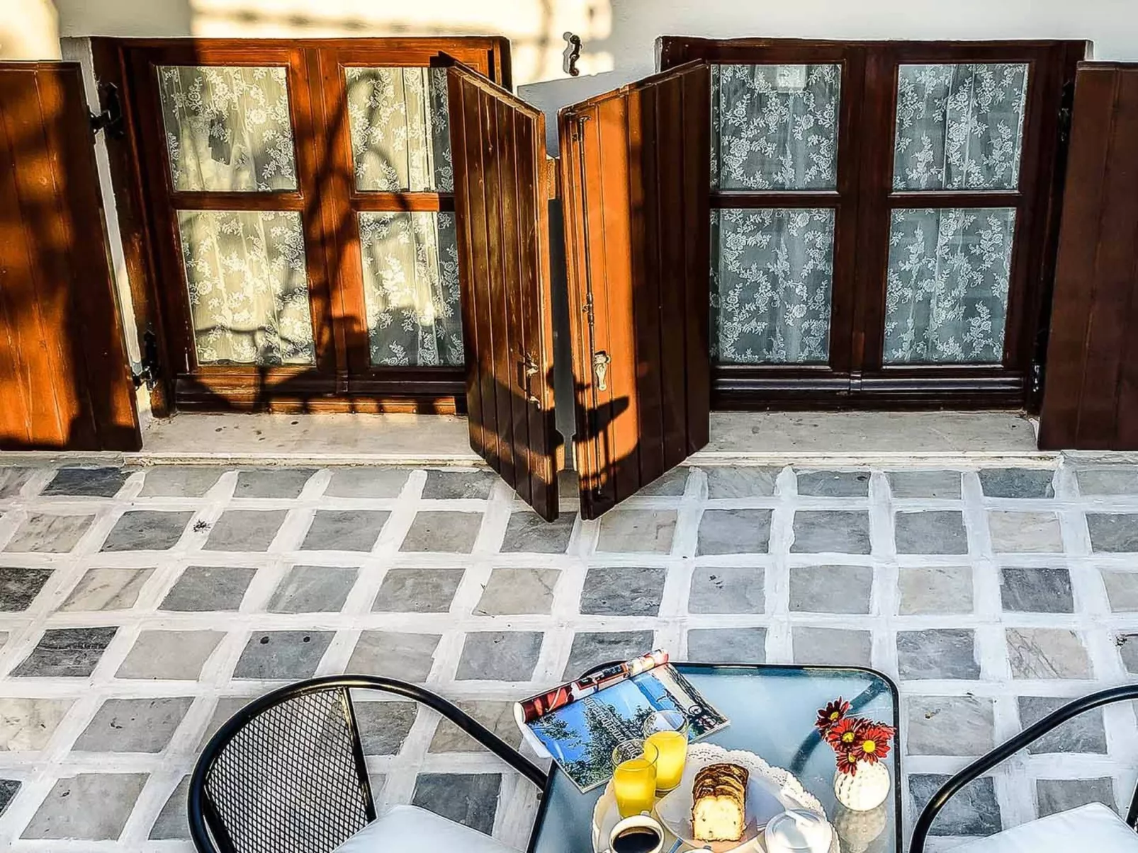 Venezianisches Haus-Buiten