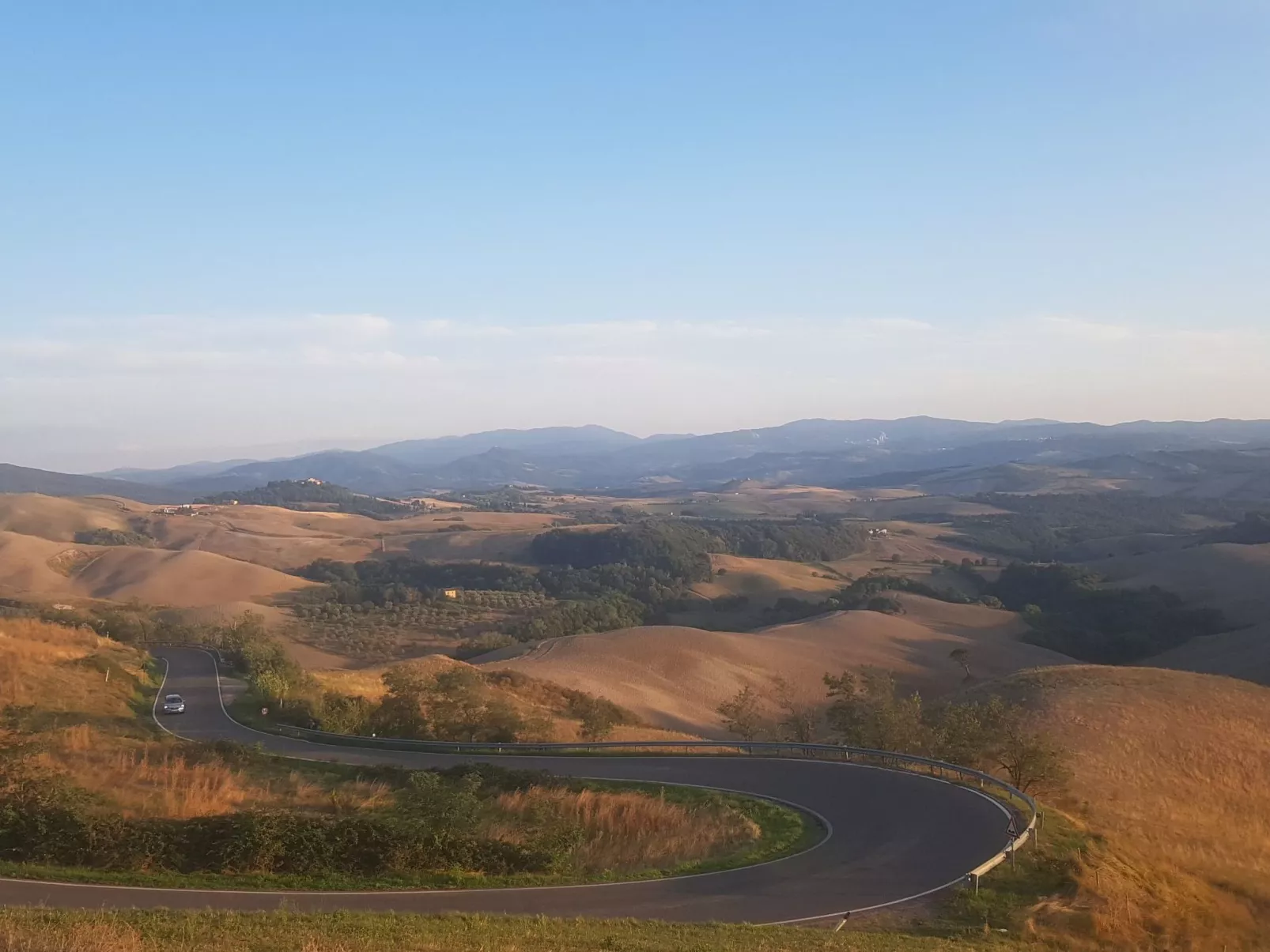 Schönes Ferienhaus in Volterra mit Großem Garten-Buiten
