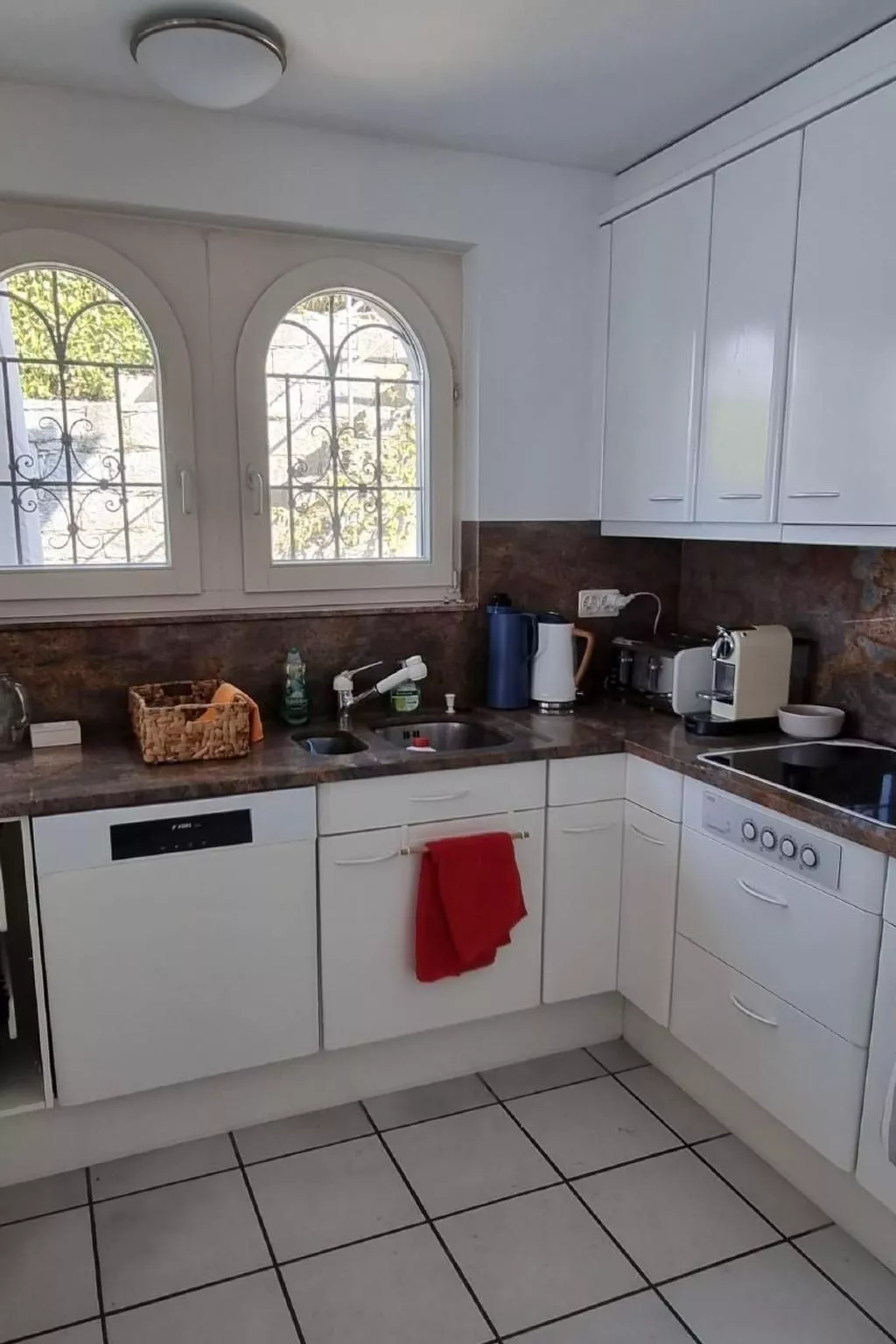 Ferienvilla "Alla Roccia" mit Bergblick-Binnen