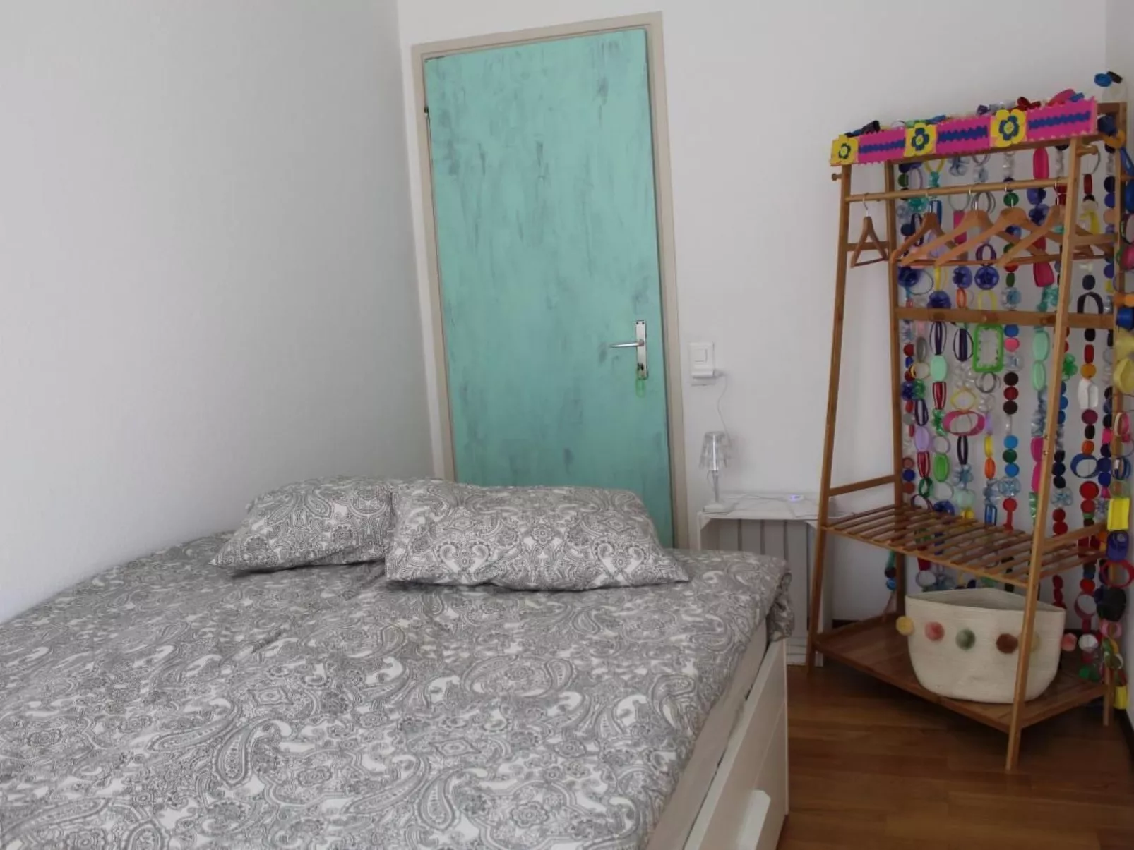 Wohnung mit blühender Terrasse, seenah-Binnen