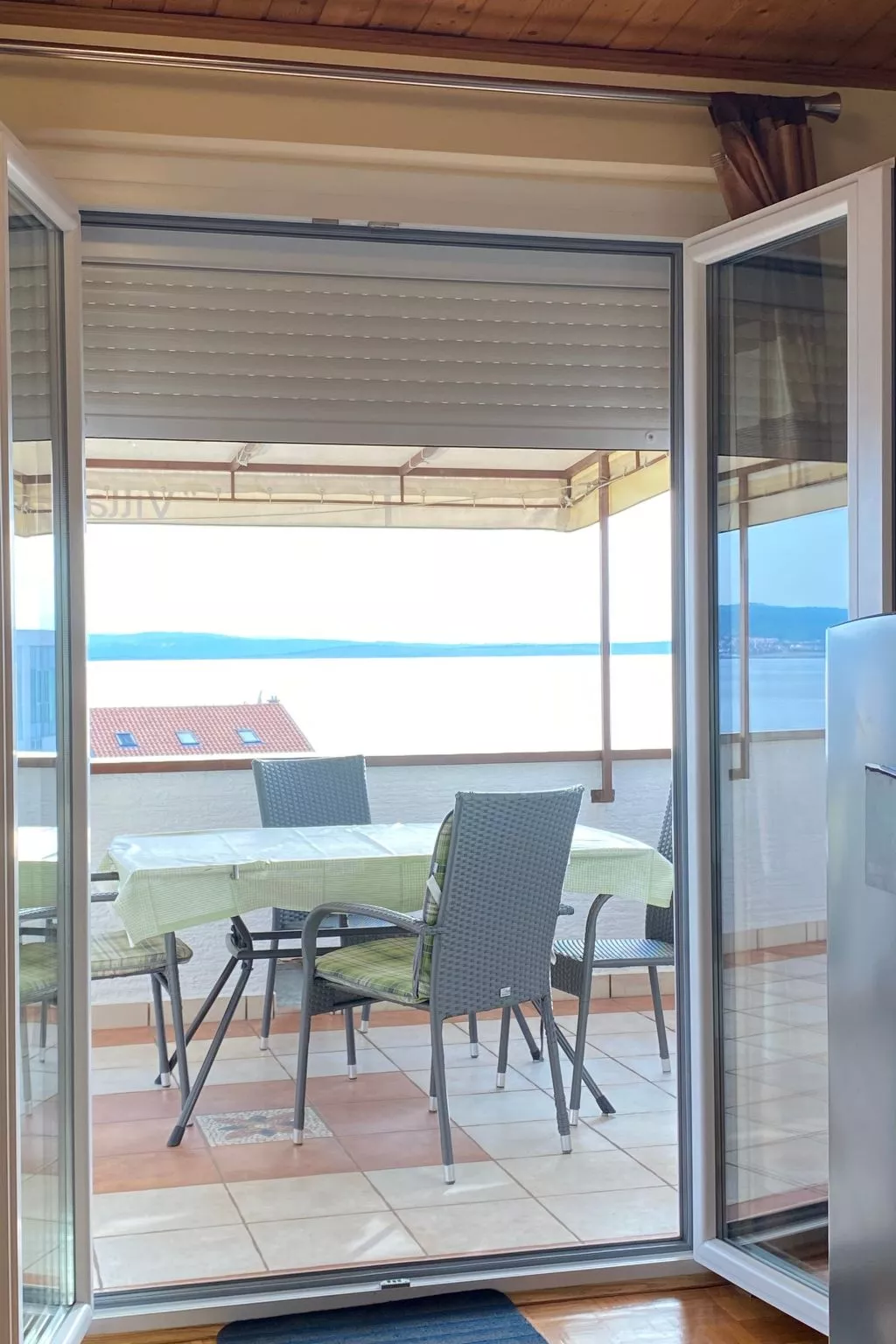 Familienferienwohnung mit Meerblick-Buiten