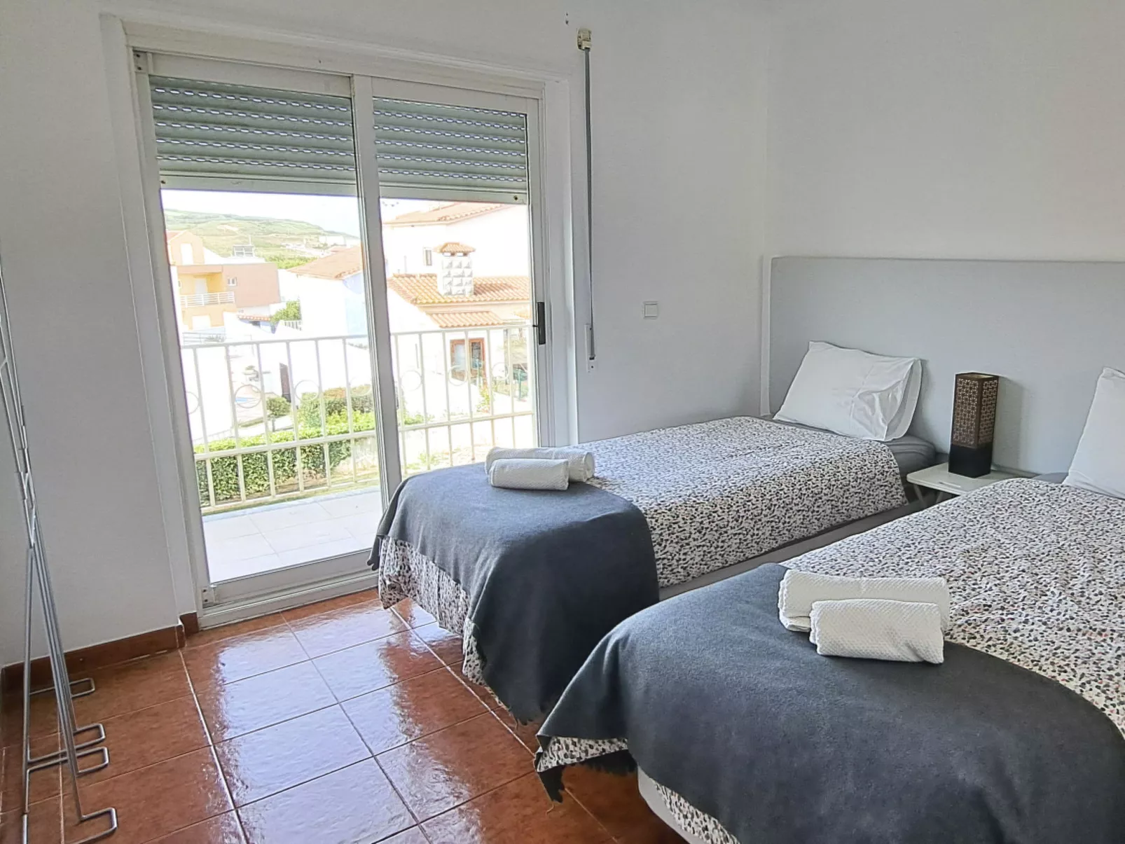 Haus Roda - Ferienwohnung in Praia Areia Branca-Binnen