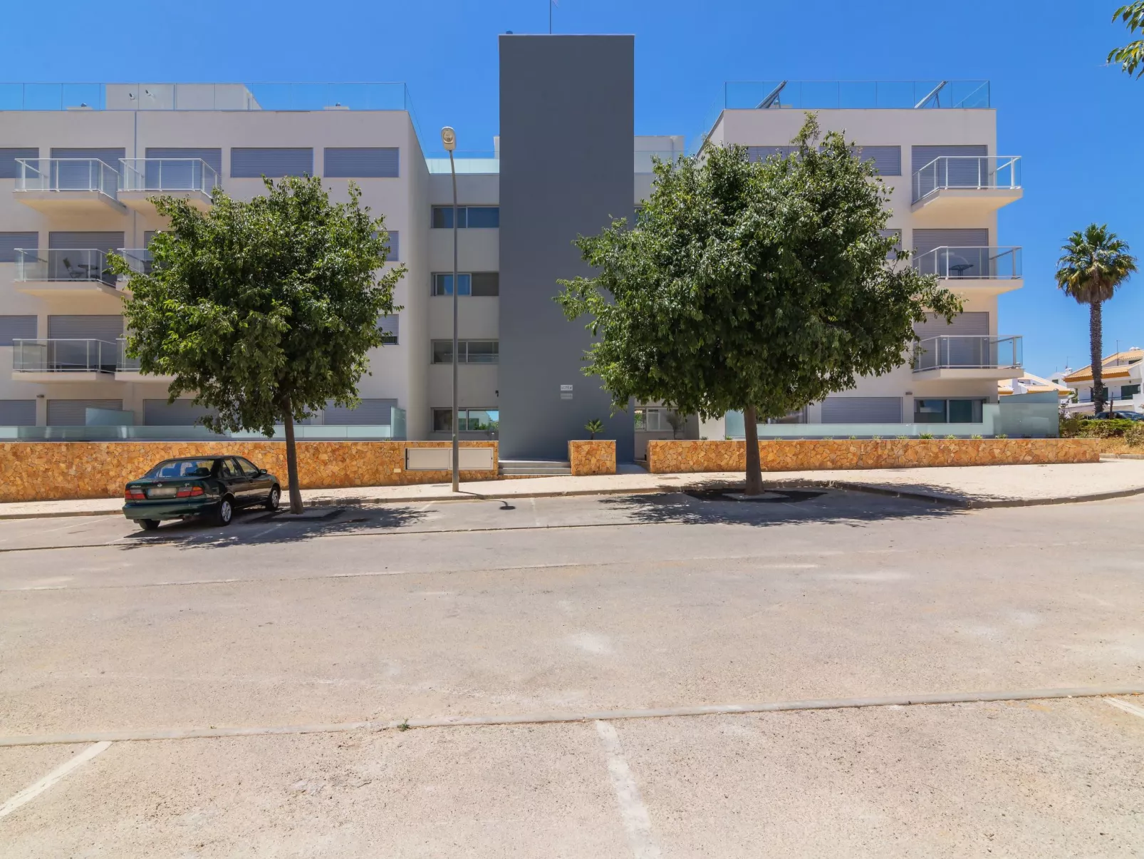 Garten Design brandneue Wohnung mit Pool-Buiten