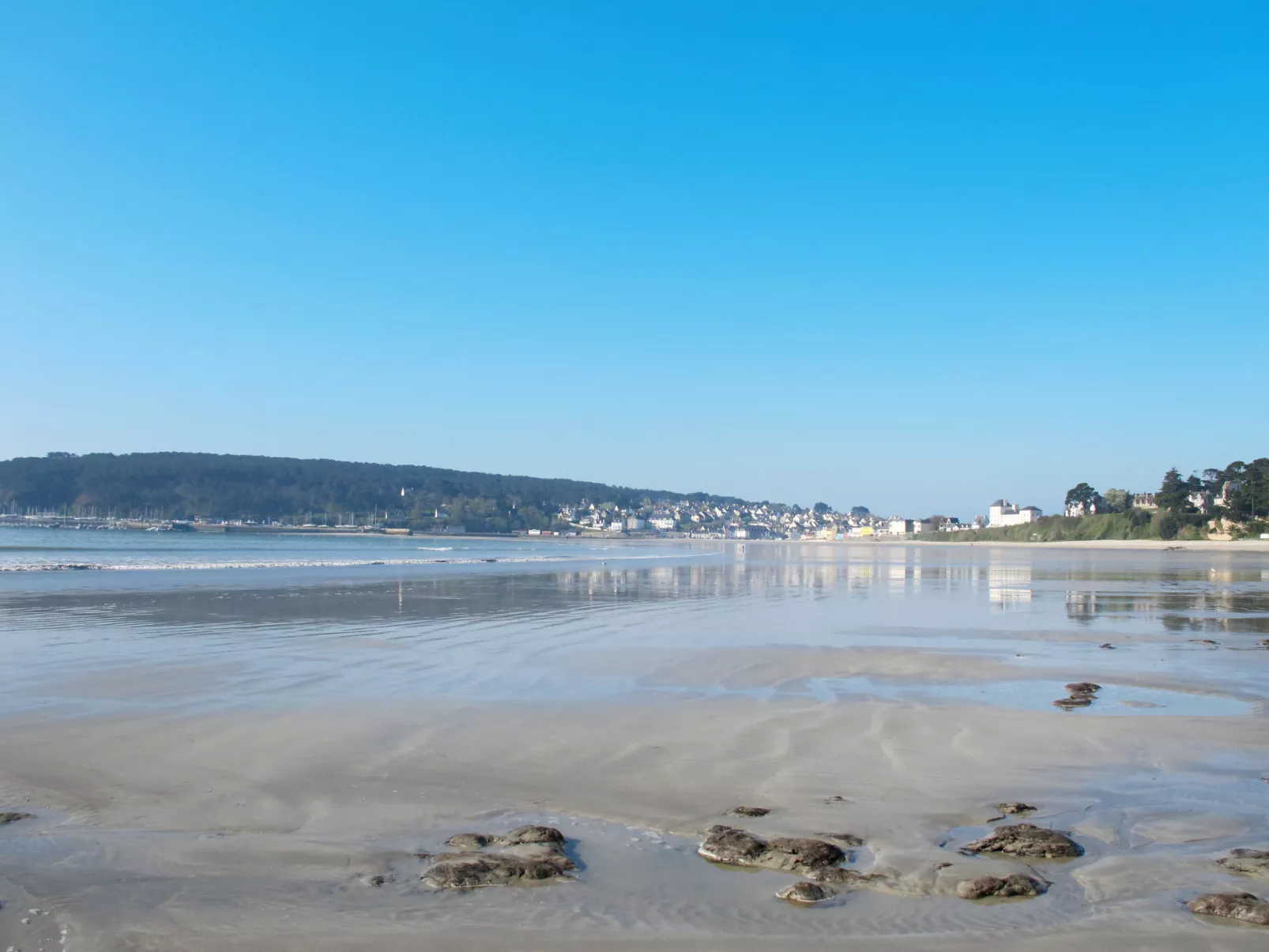 Haus mit Garten und herrlichem Meerblick-Omgeving