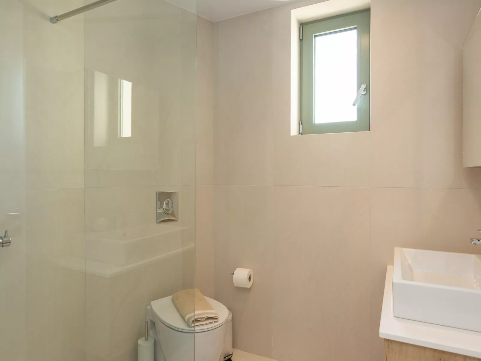 Naturparadies mit privatem Pool, Hot Tub auf dem Dach-Binnen