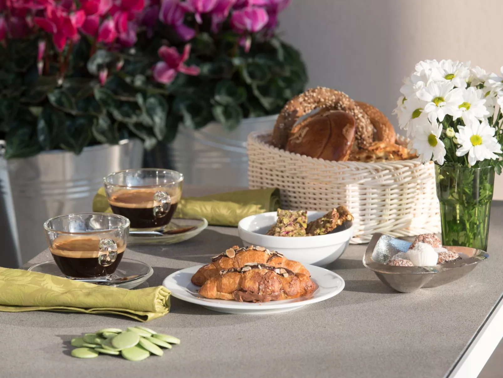 Gut ausgestattete Villa mit Pool und privatem Garten-Buiten