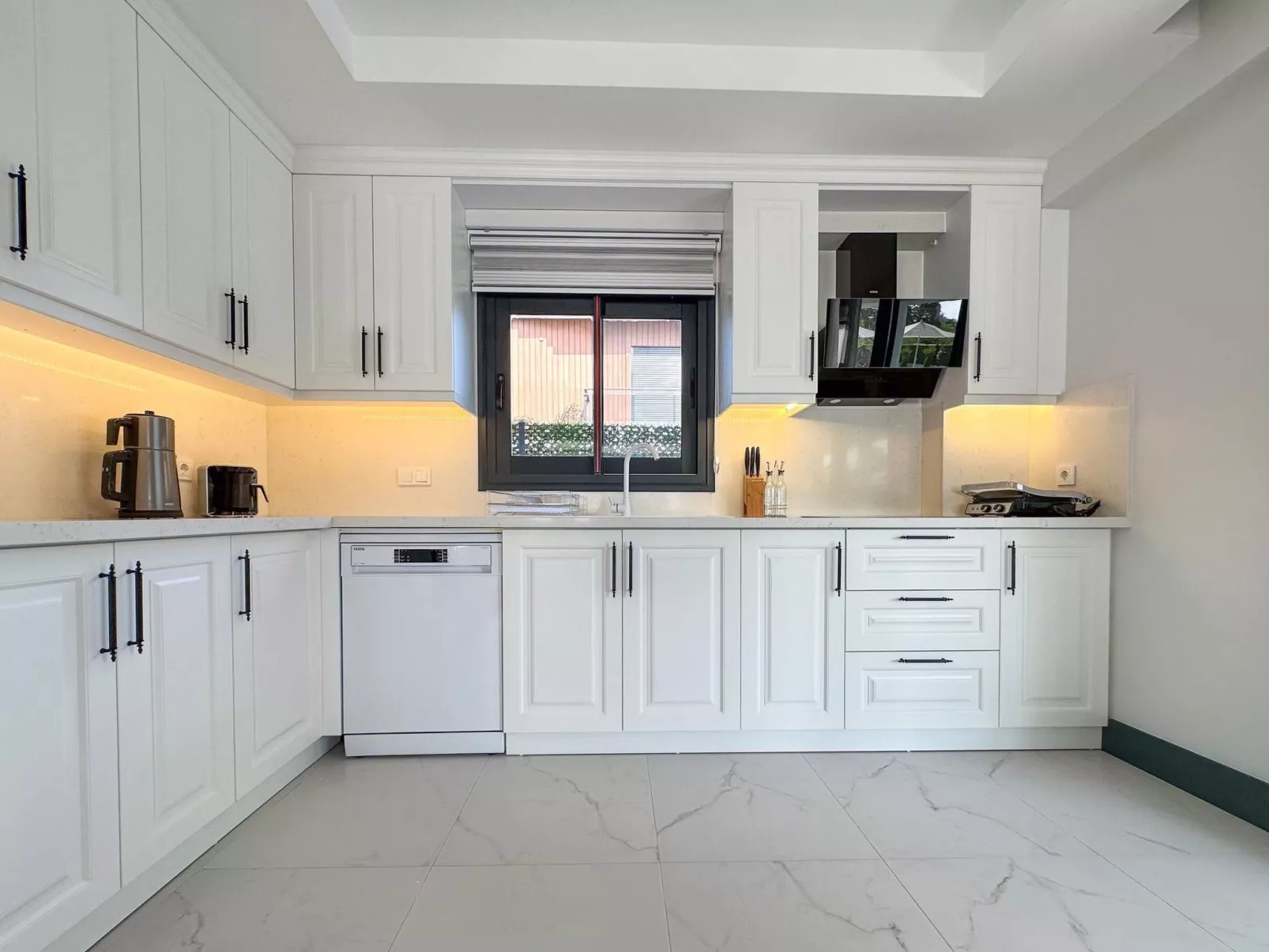 Luxuriöse Villa "Galaxy V3", 300 Meter vom Meer-Image-tags.info