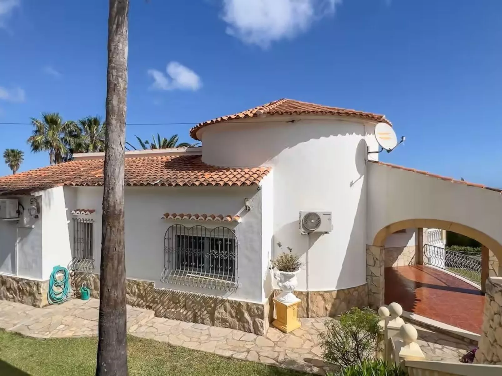 Bezaubernde Villa-Image-tags.info