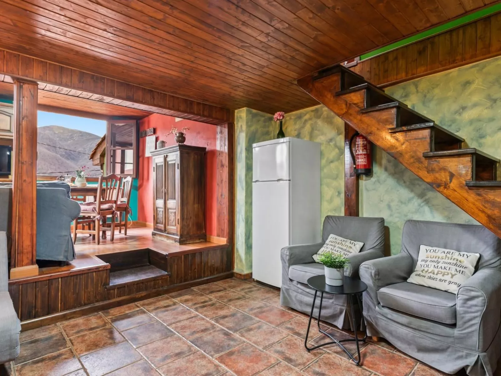 Montegrande, Berghaus in idyllischer Lage-Image-tags.info