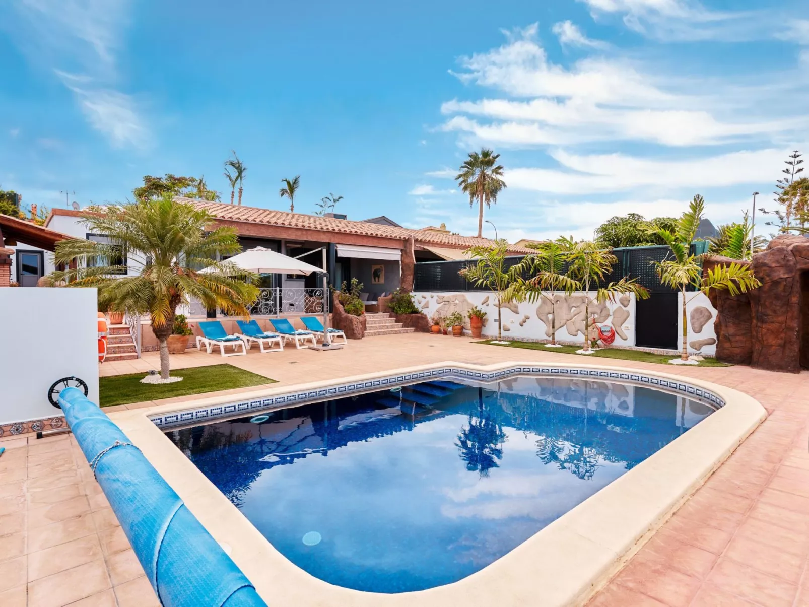 Chalet "Anais luxury villas"-Buiten