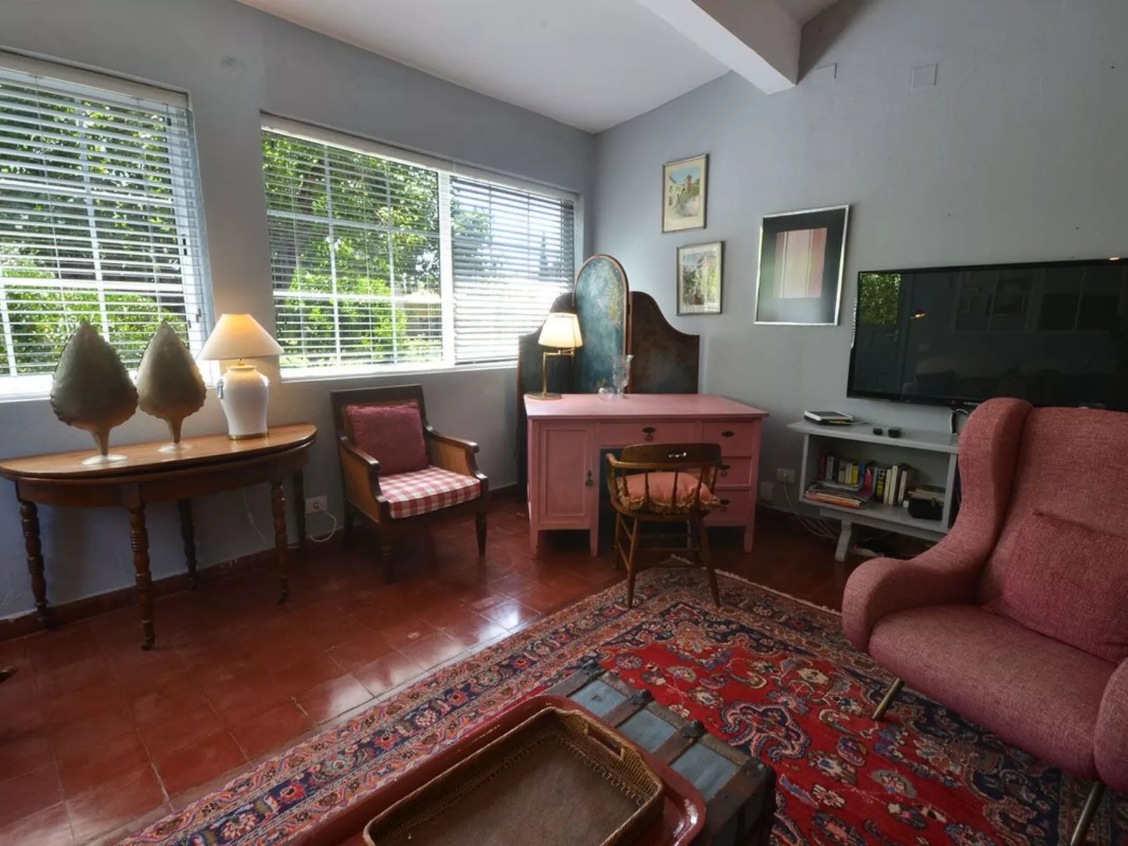 Charmantes Landhaus mit Pool M08GC-Image-tags.info