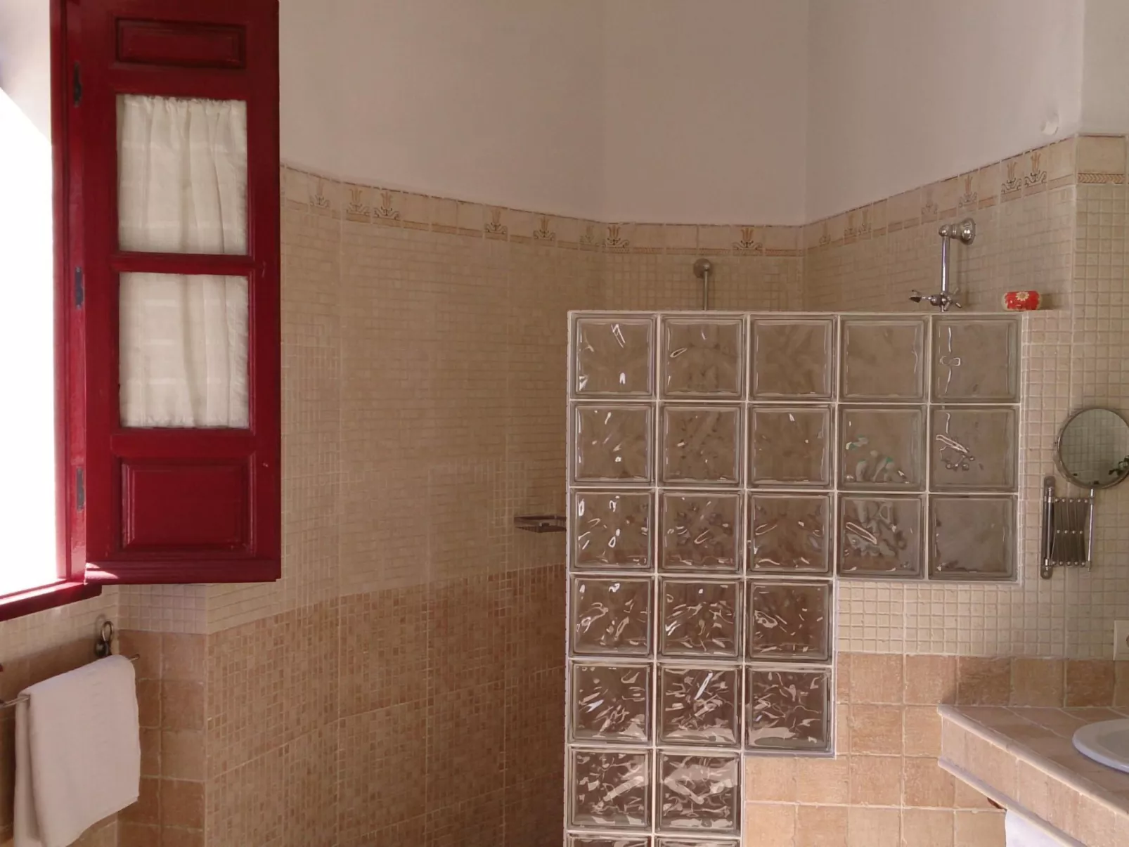 Berg- und Strandurlaub südlich von Granada-Binnen