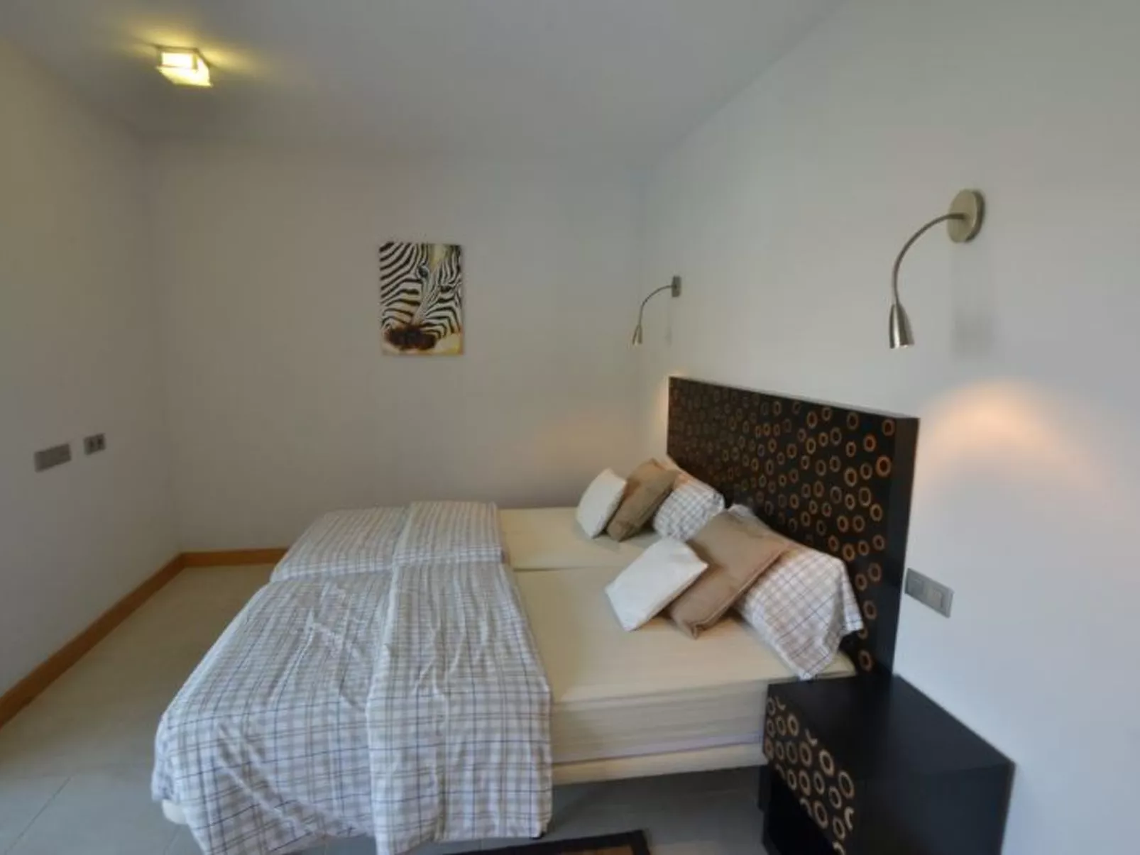 Villa mit privatem Pool.  V05GC-Binnen