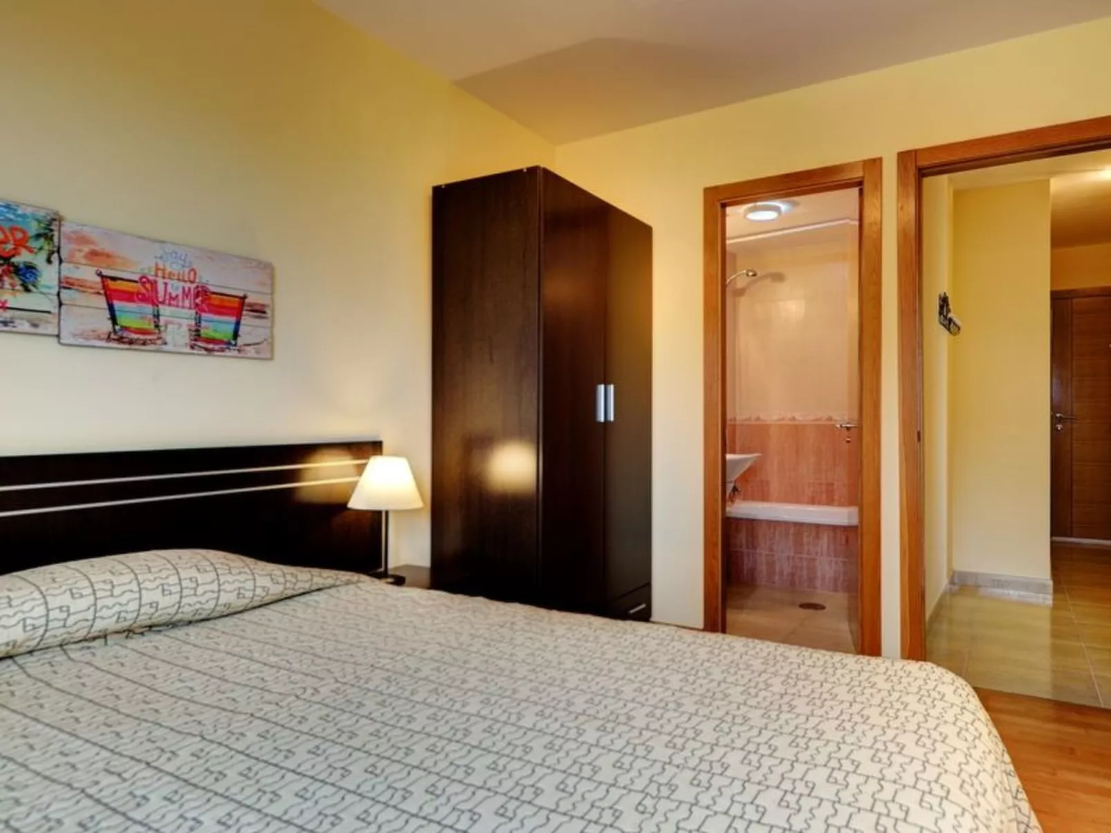 Belair mit Pool - Image-tags.info