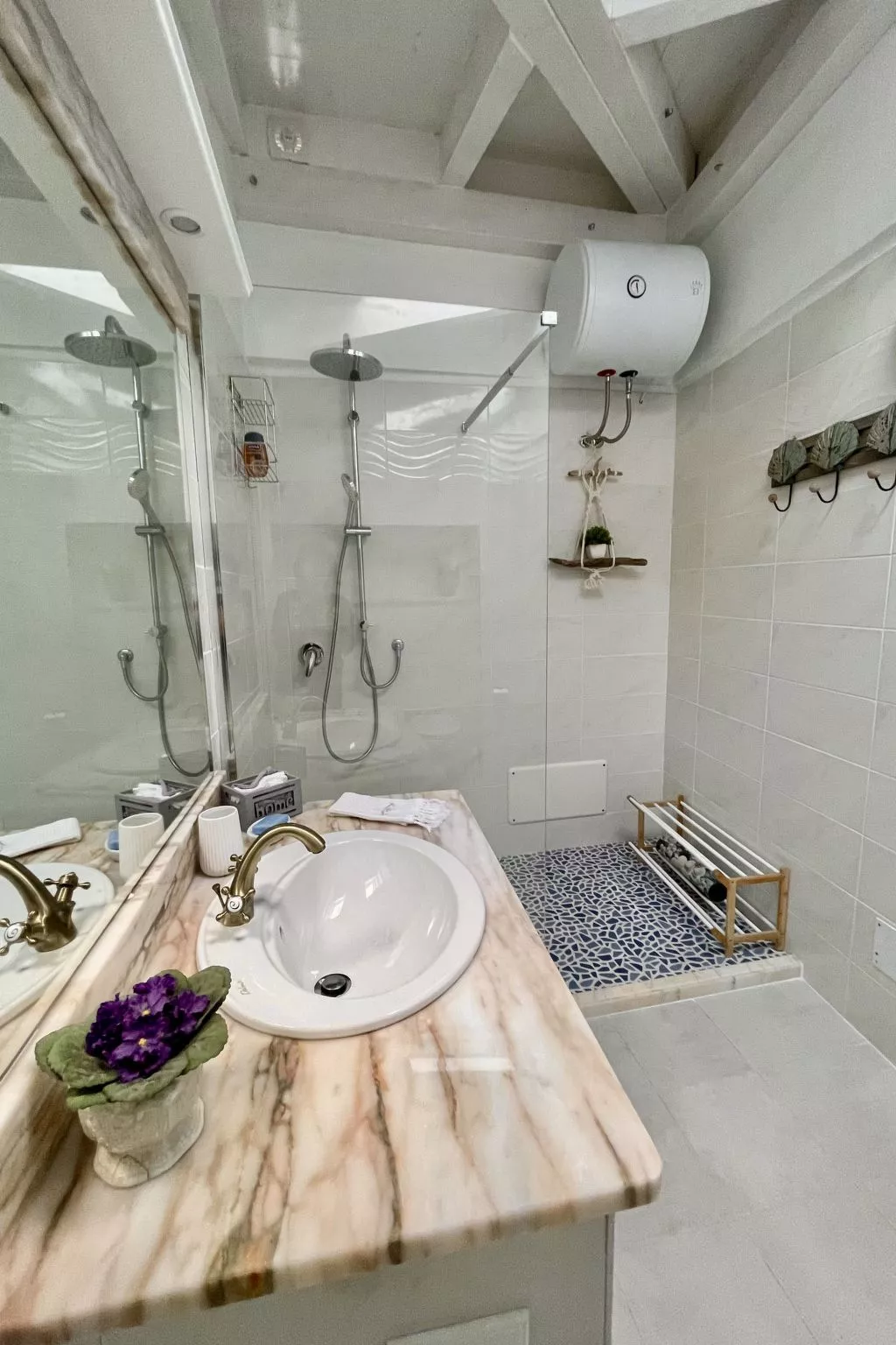 Salina - Elicriso-Image-tags.info